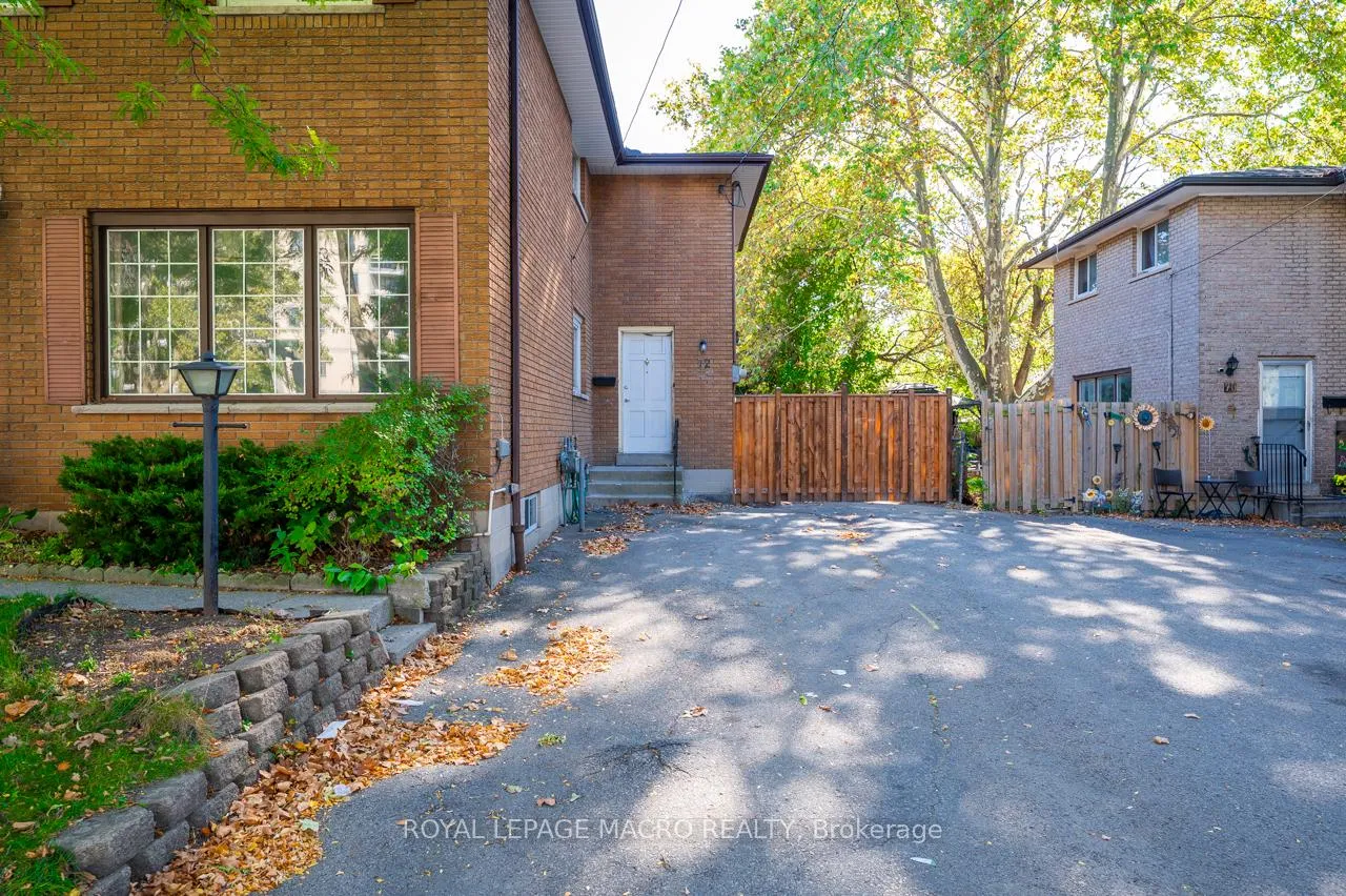 Photo 5 of 72 & 74 Delawana Drive, Hamilton, Riverdale — HOMEH