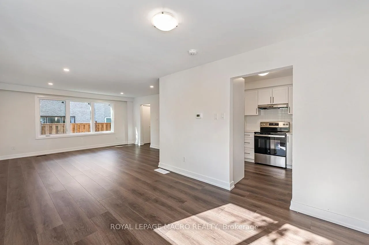 Photo 13 of 72 & 74 Delawana Drive, Hamilton, Riverdale — HOMEH