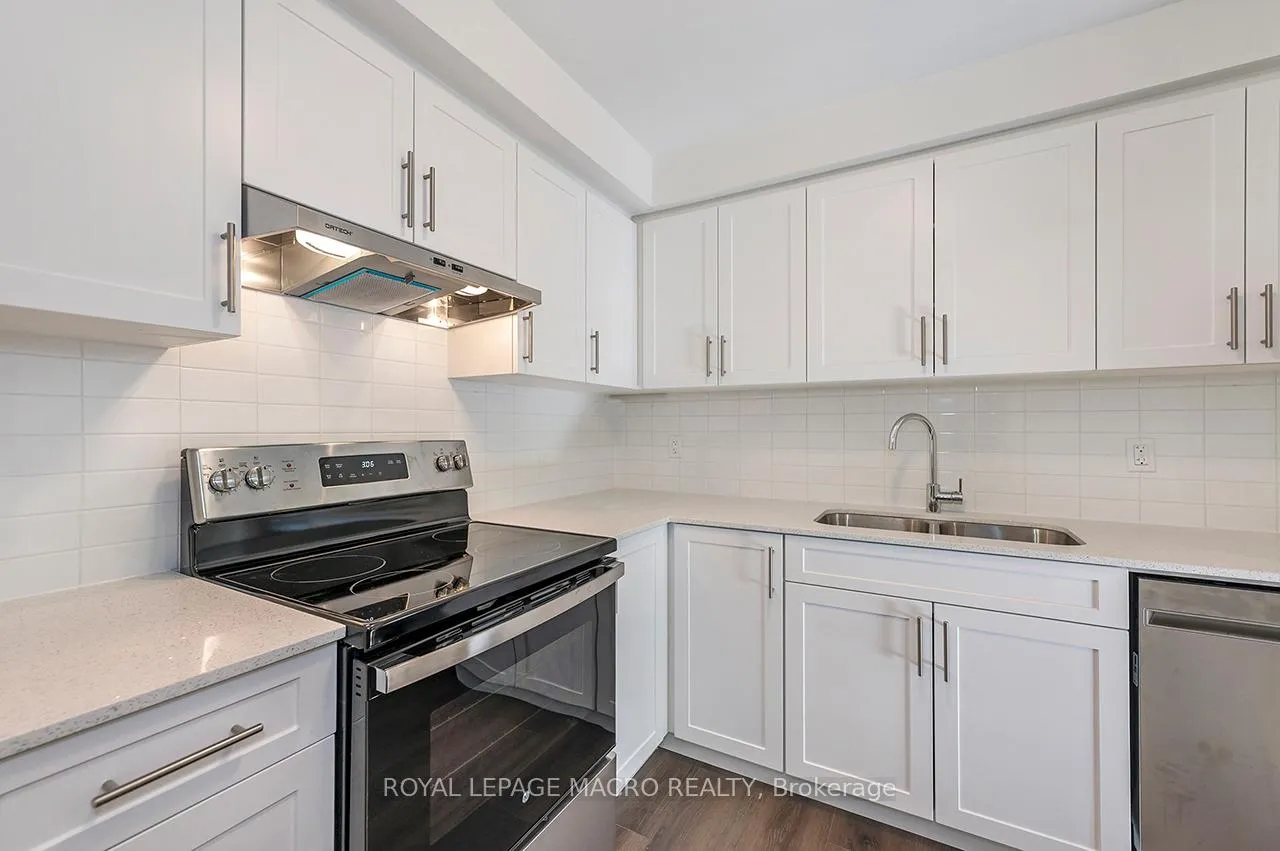 Photo 17 of 72 & 74 Delawana Drive, Hamilton, Riverdale — HOMEH