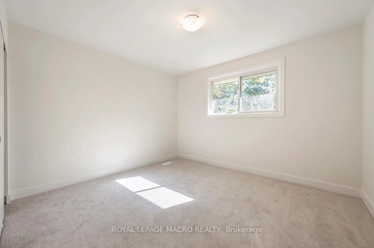 Photo 27 of 72 & 74 Delawana Drive, Hamilton, Riverdale — HOMEH