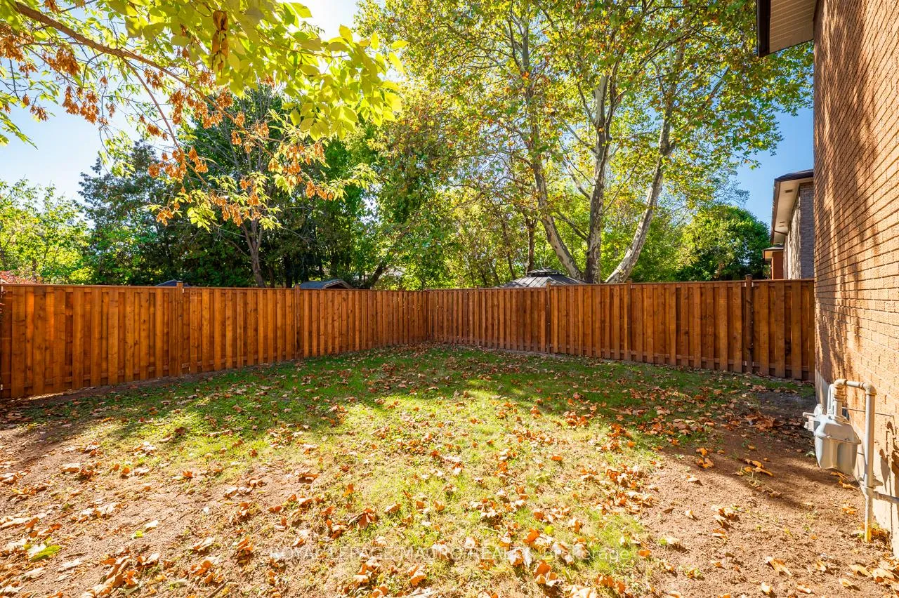 Photo 44 of 72 & 74 Delawana Drive, Hamilton, Riverdale — HOMEH