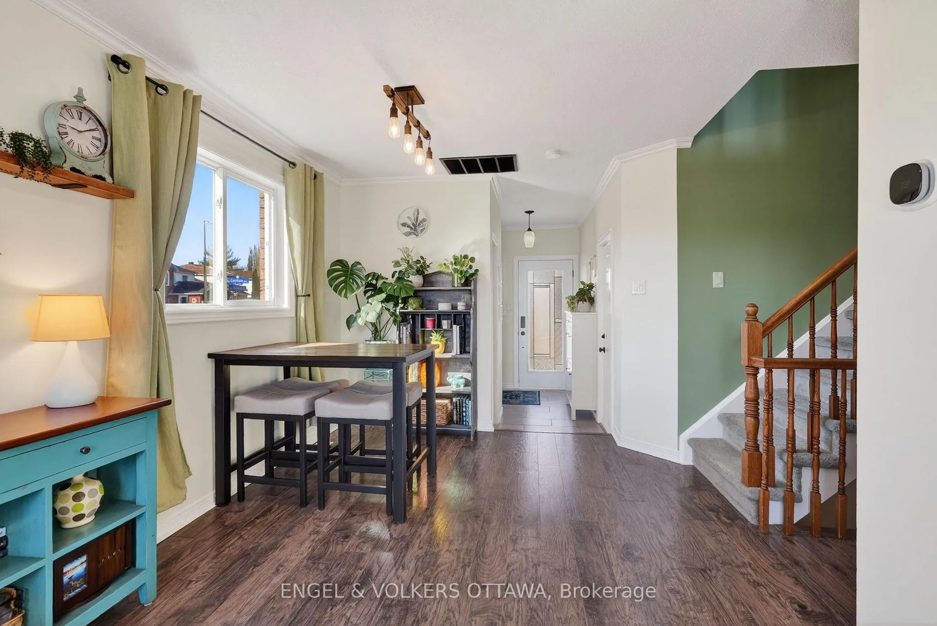 Photo 11 of 1499 Corsham Avenue, Ottawa, Fallingbrook/Pineridge — HOMEH