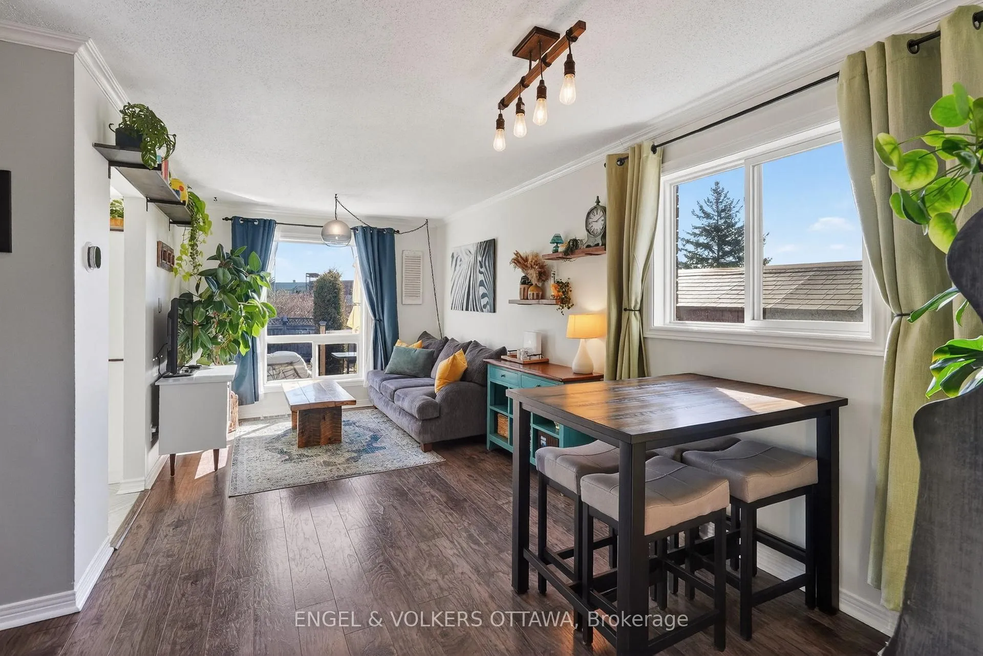 Photo 13 of 1499 Corsham Avenue, Ottawa, Fallingbrook/Pineridge — HOMEH