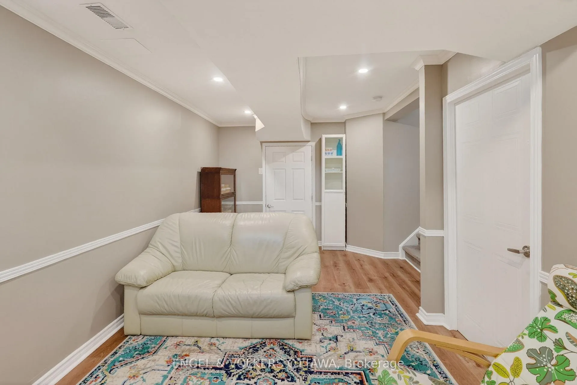 Photo 35 of 1499 Corsham Avenue, Ottawa, Fallingbrook/Pineridge — HOMEH