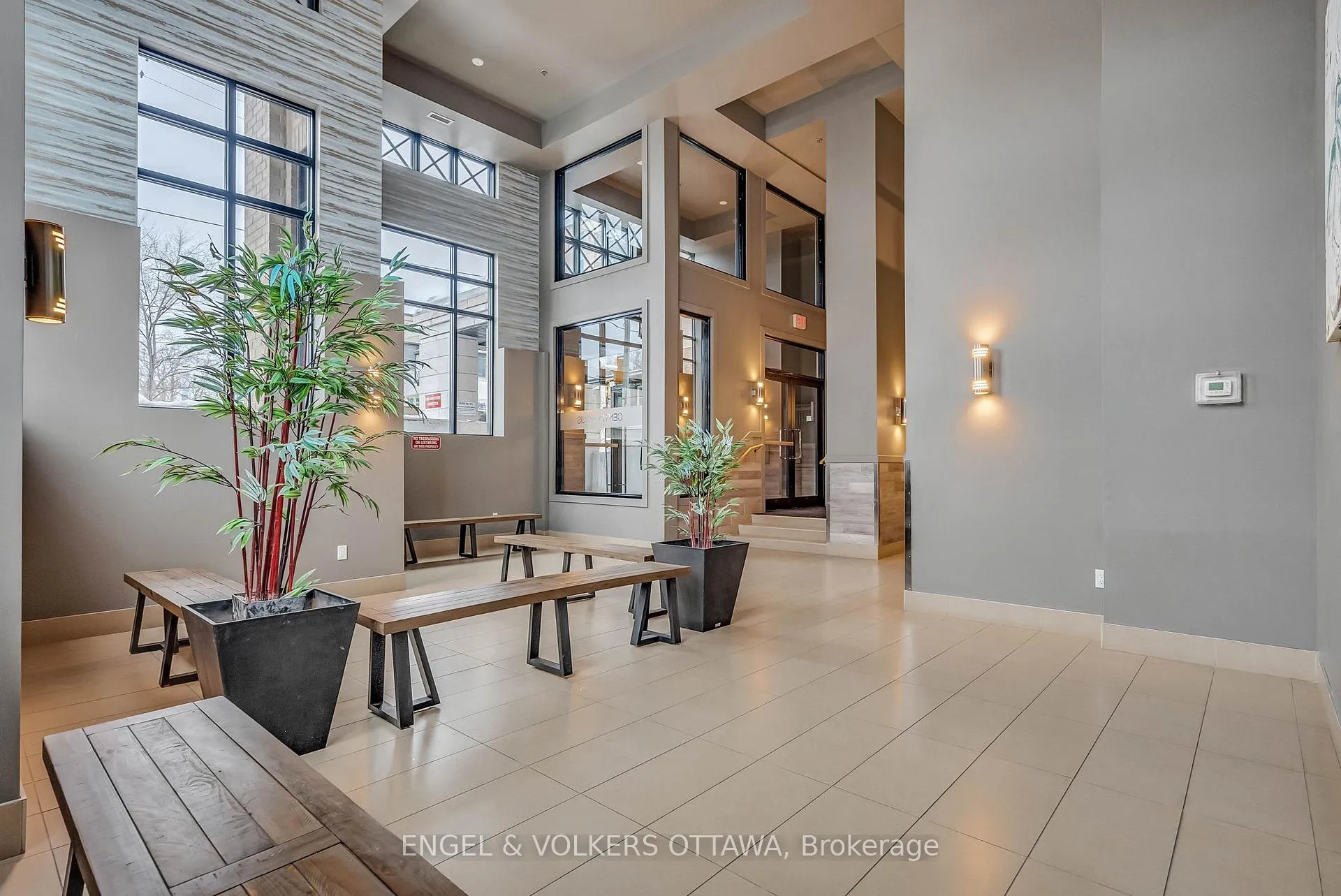 Photo 2 of Unit 123, 429 Kent Street, Ottawa, Ottawa Centre — HOMEH