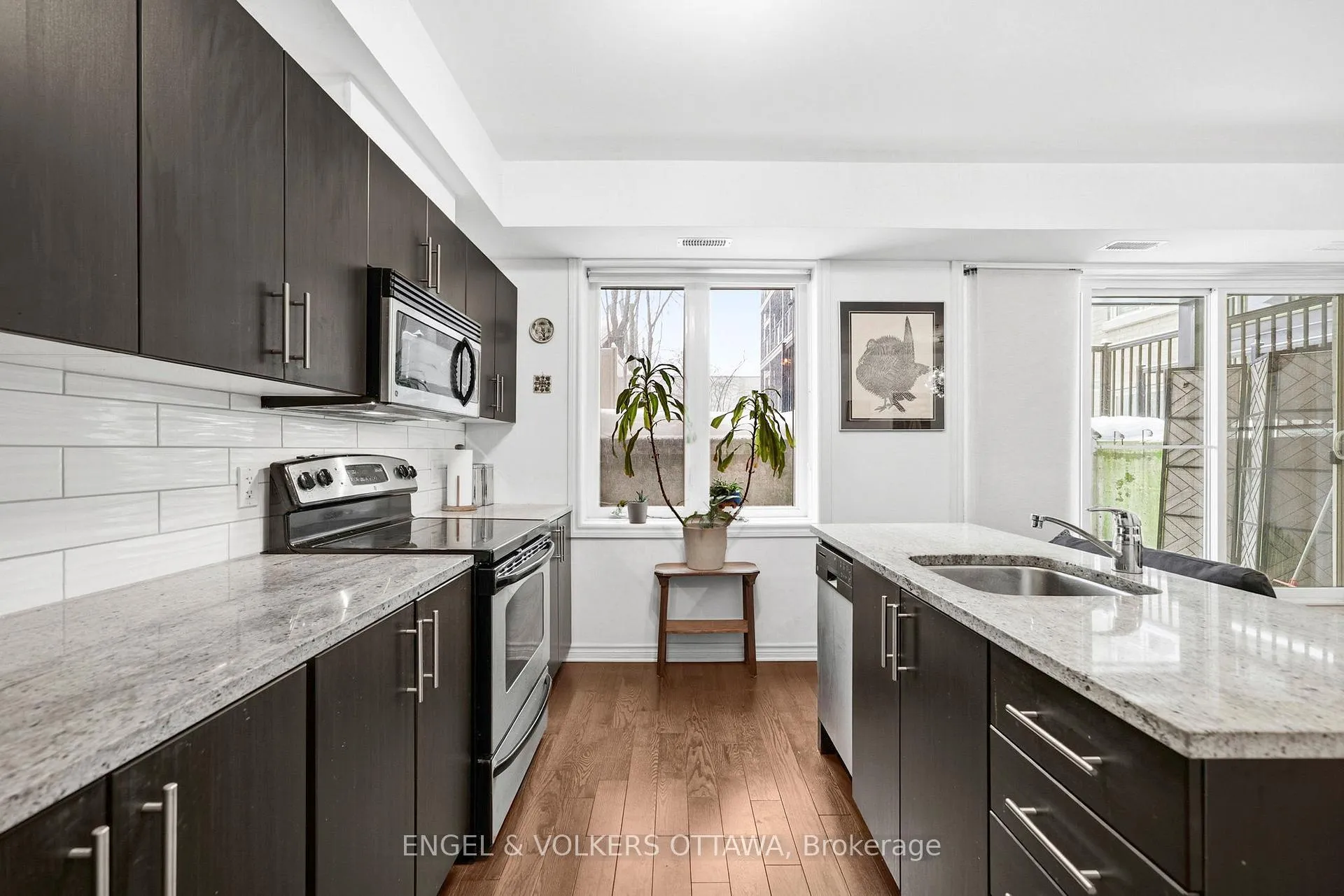 Photo 9 of Unit 123, 429 Kent Street, Ottawa, Ottawa Centre — HOMEH