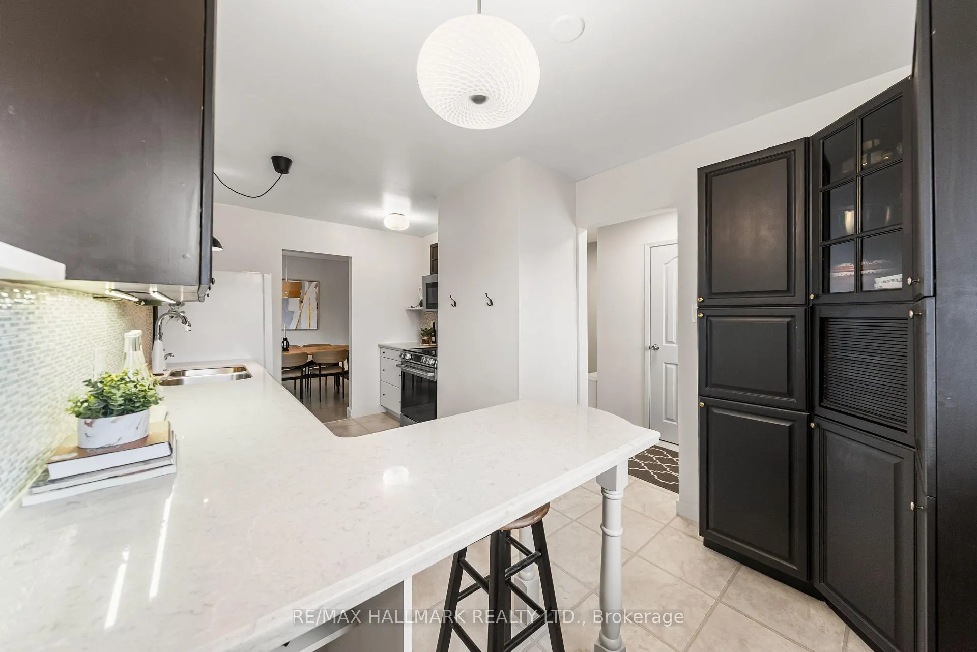 Photo 11 of 619 Timber Lane, Burlington, Appleby — HOMEH