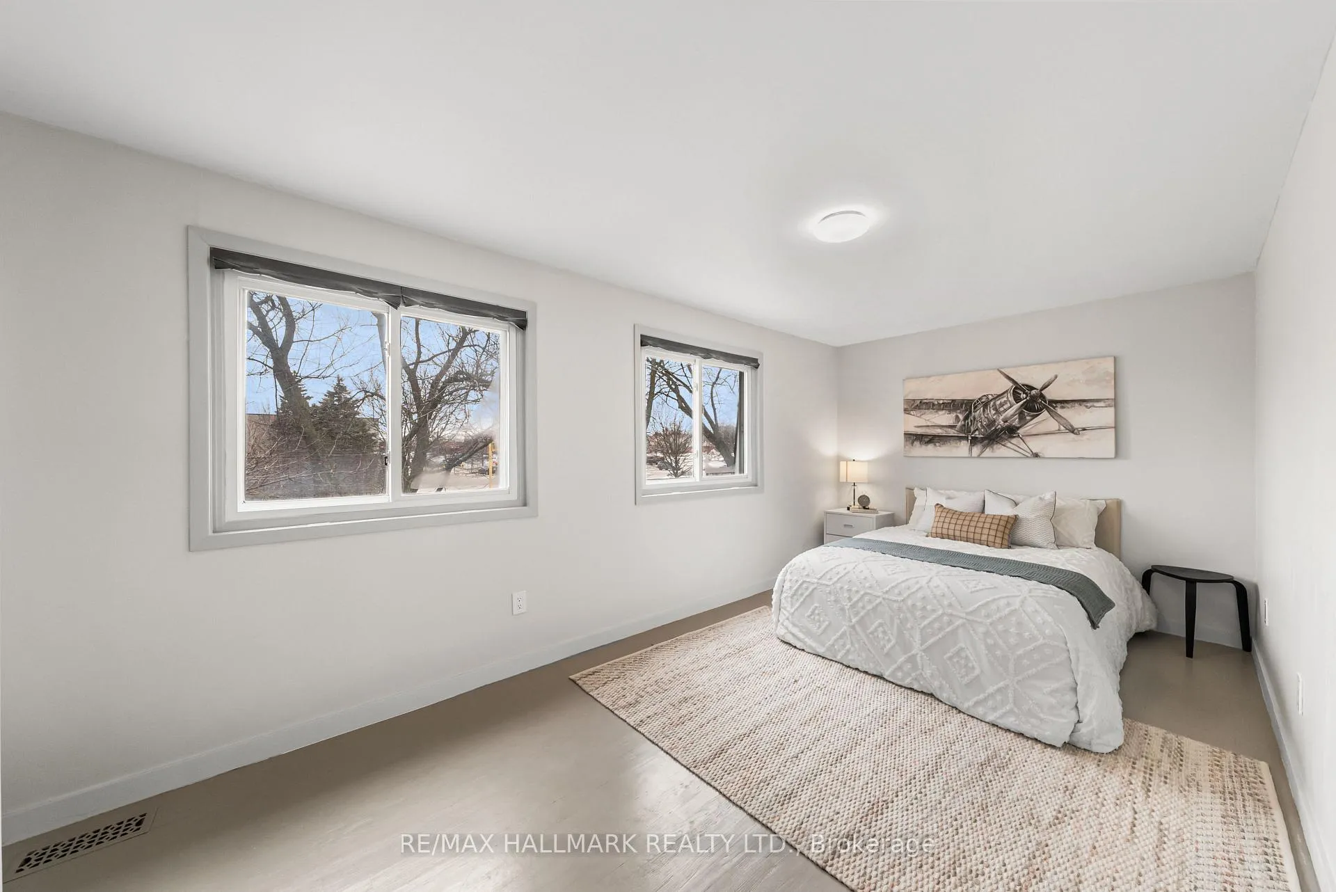 Photo 16 of 619 Timber Lane, Burlington, Appleby — HOMEH