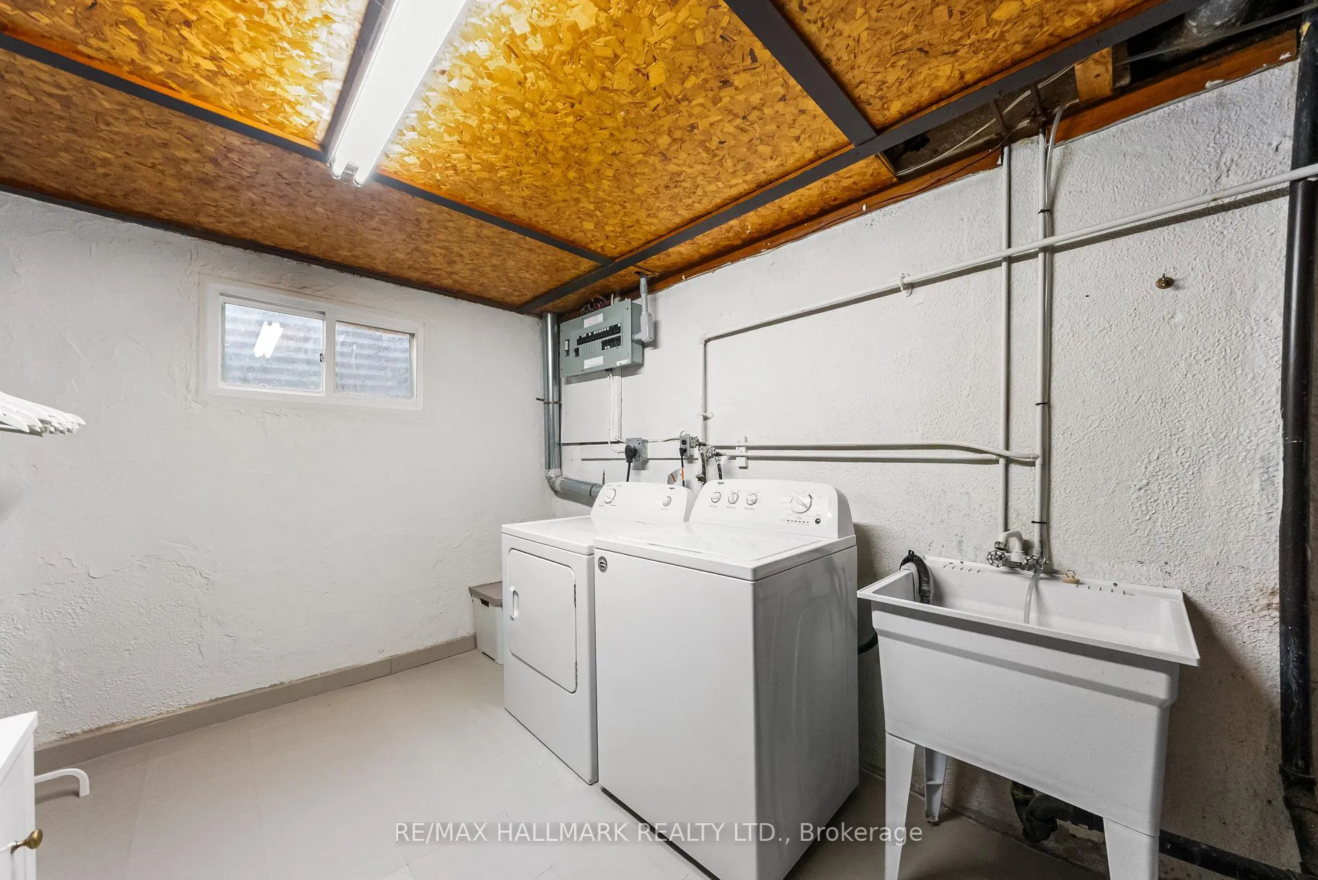 Photo 29 of 619 Timber Lane, Burlington, Appleby — HOMEH