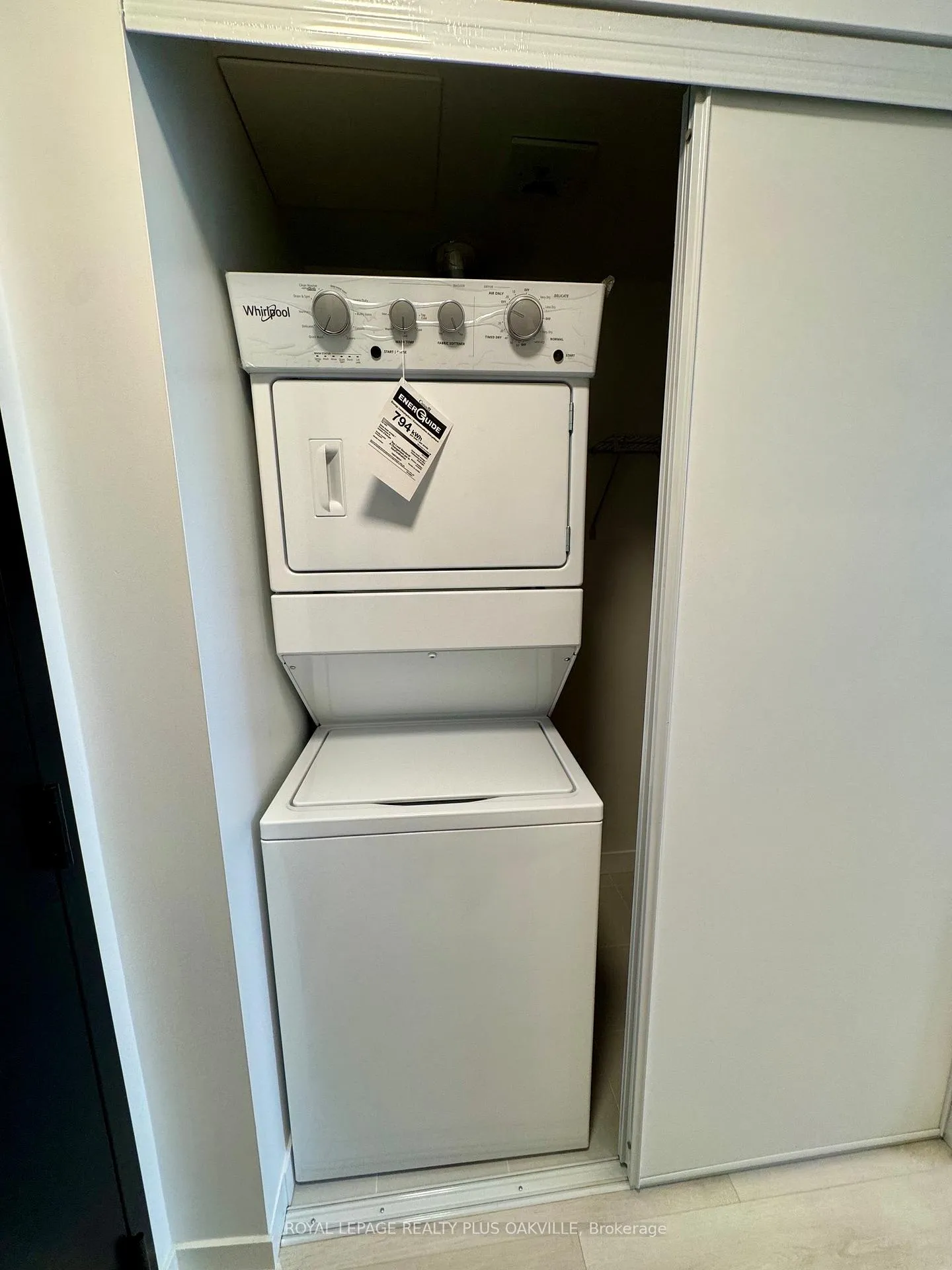 Photo 14 of Unit 505, 4878 Powers Common, Burlington, Alton — HOMEH