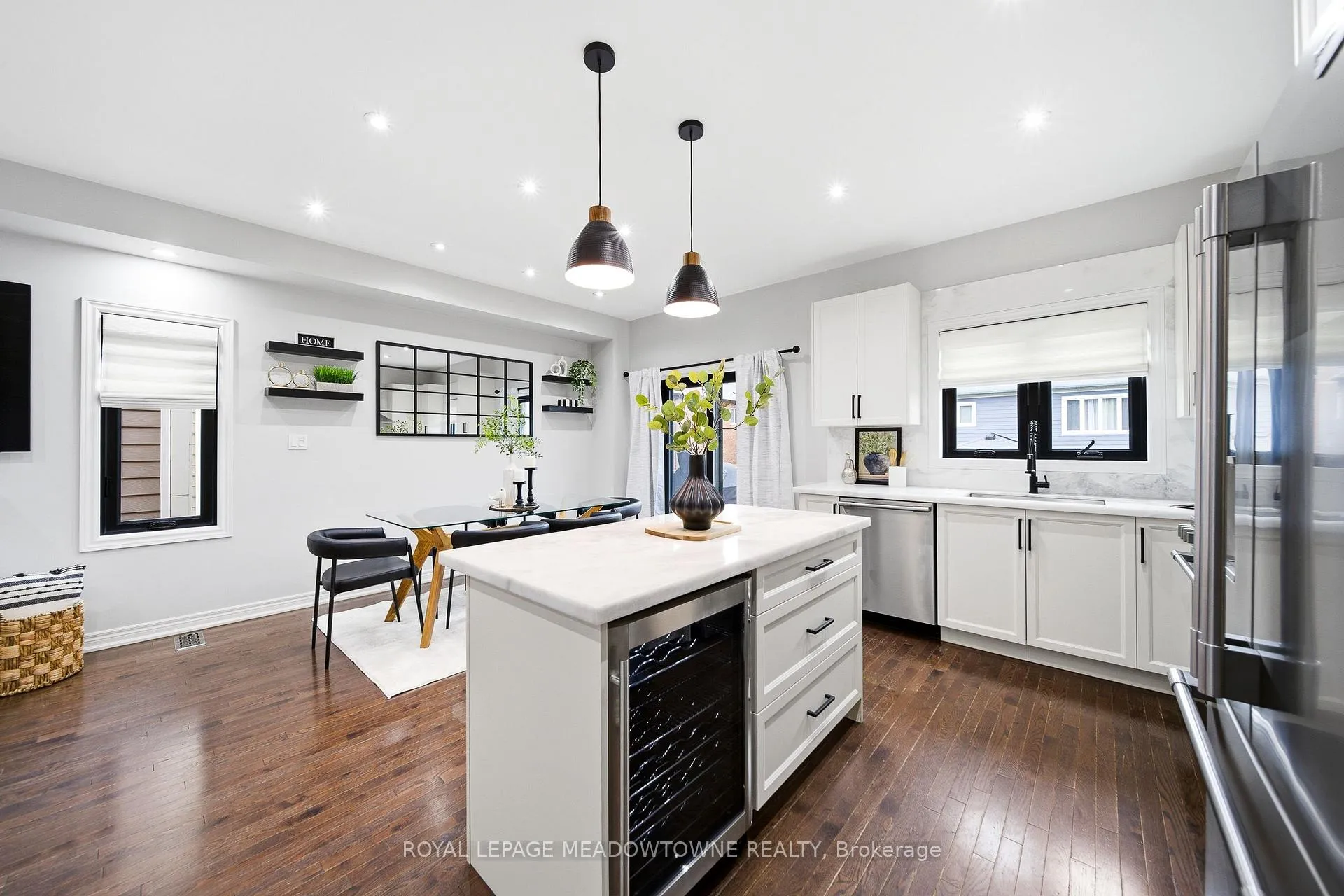 Photo 19 of 1111 Stantin Street, Innisfil, Lefroy — HOMEH