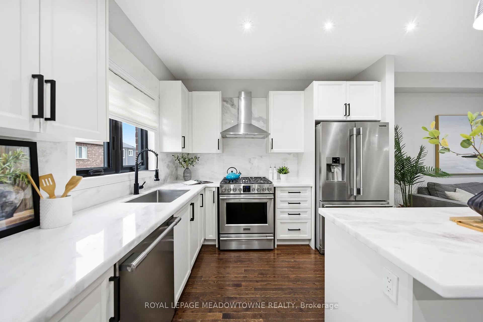 Photo 20 of 1111 Stantin Street, Innisfil, Lefroy — HOMEH
