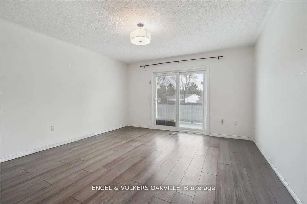 Photo 17 of 36 White Bark Way, Centre Wellington, Rural Centre Wellington East — HOMEH
