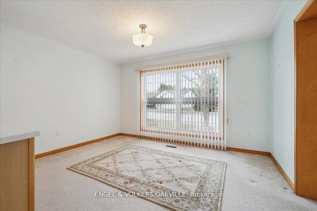 Photo 31 of 36 White Bark Way, Centre Wellington, Rural Centre Wellington East — HOMEH