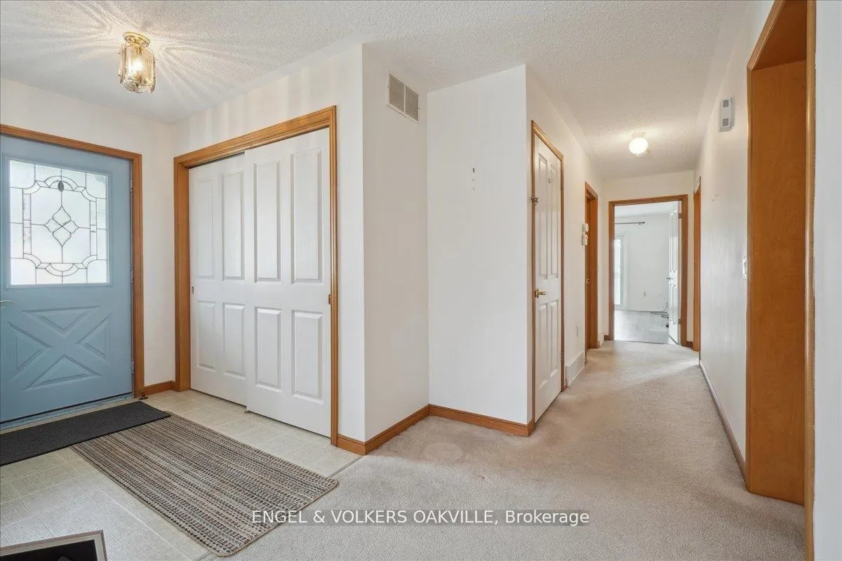 Photo 37 of 36 White Bark Way, Centre Wellington, Rural Centre Wellington East — HOMEH