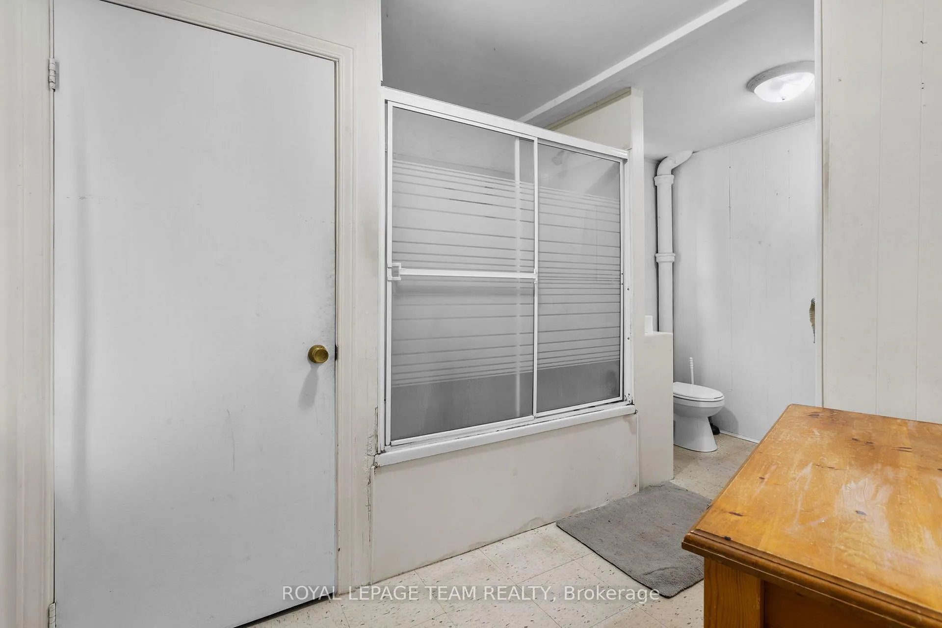 Photo 8 of 47 Daniel Street S, Arnprior — HOMEH