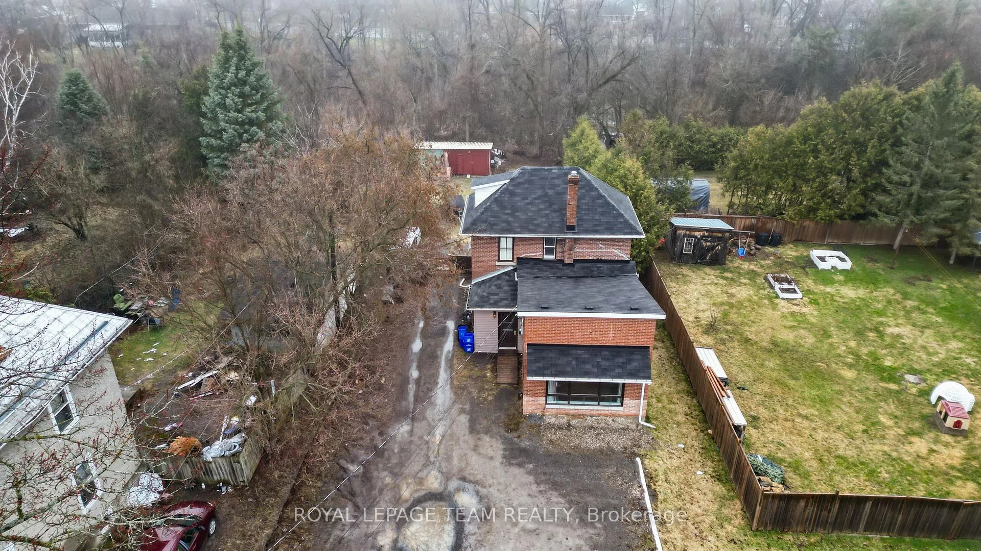Photo 9 of 47 Daniel Street S, Arnprior — HOMEH