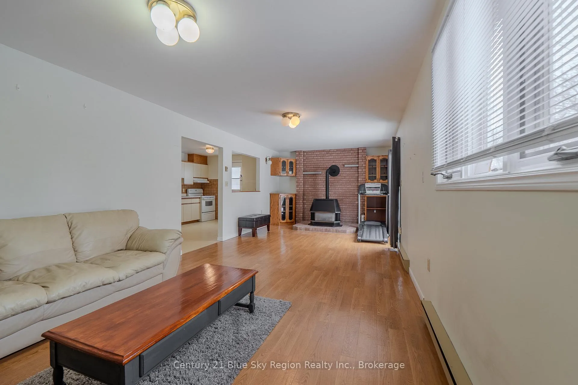 Photo 20 of 573 McLeod Street, North Bay, Central — HOMEH