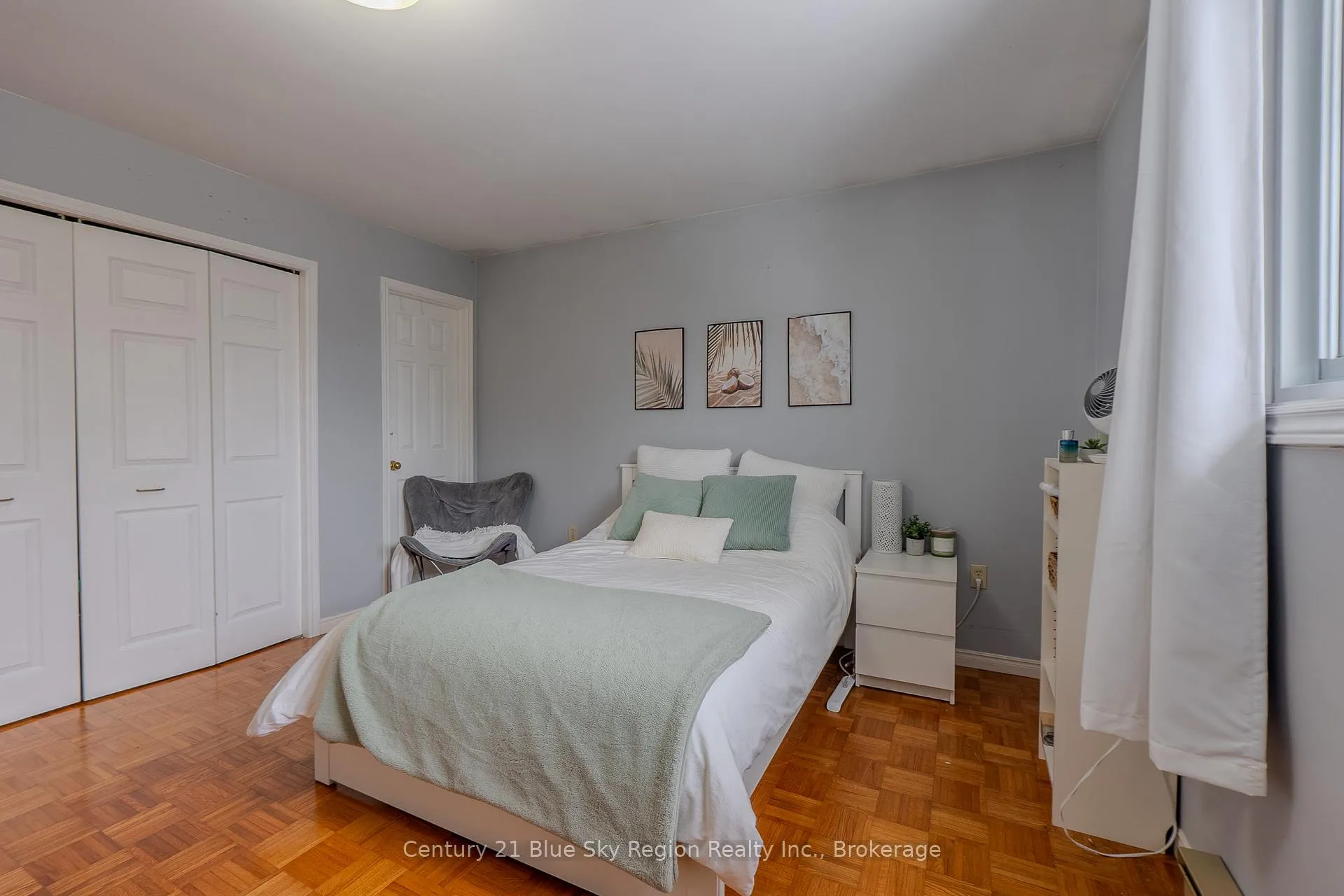Photo 40 of 573 McLeod Street, North Bay, Central — HOMEH