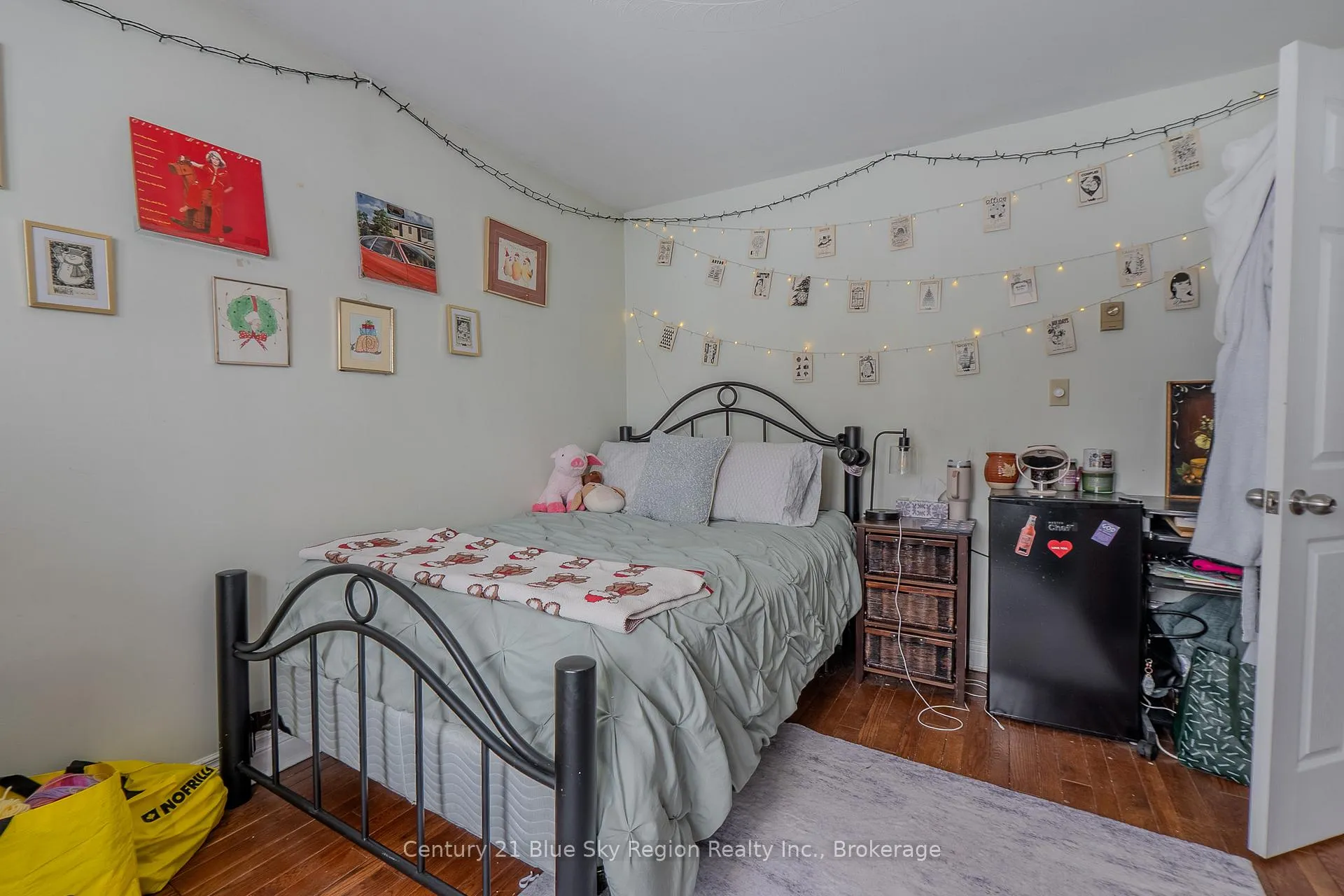 Photo 45 of 573 McLeod Street, North Bay, Central — HOMEH