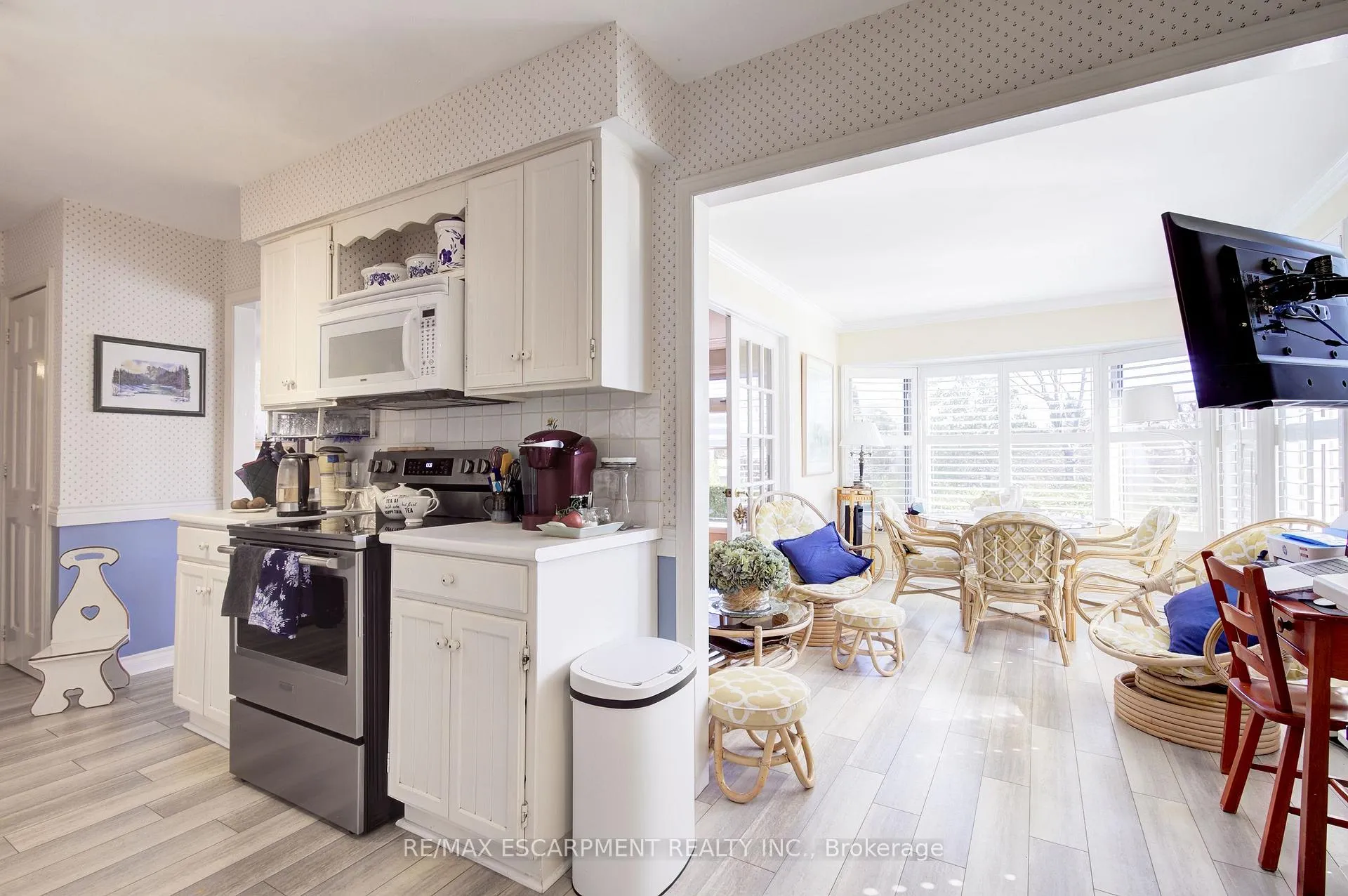 Photo 18 of 1233 Havendale Boulevard, Burlington, Tyandaga — HOMEH
