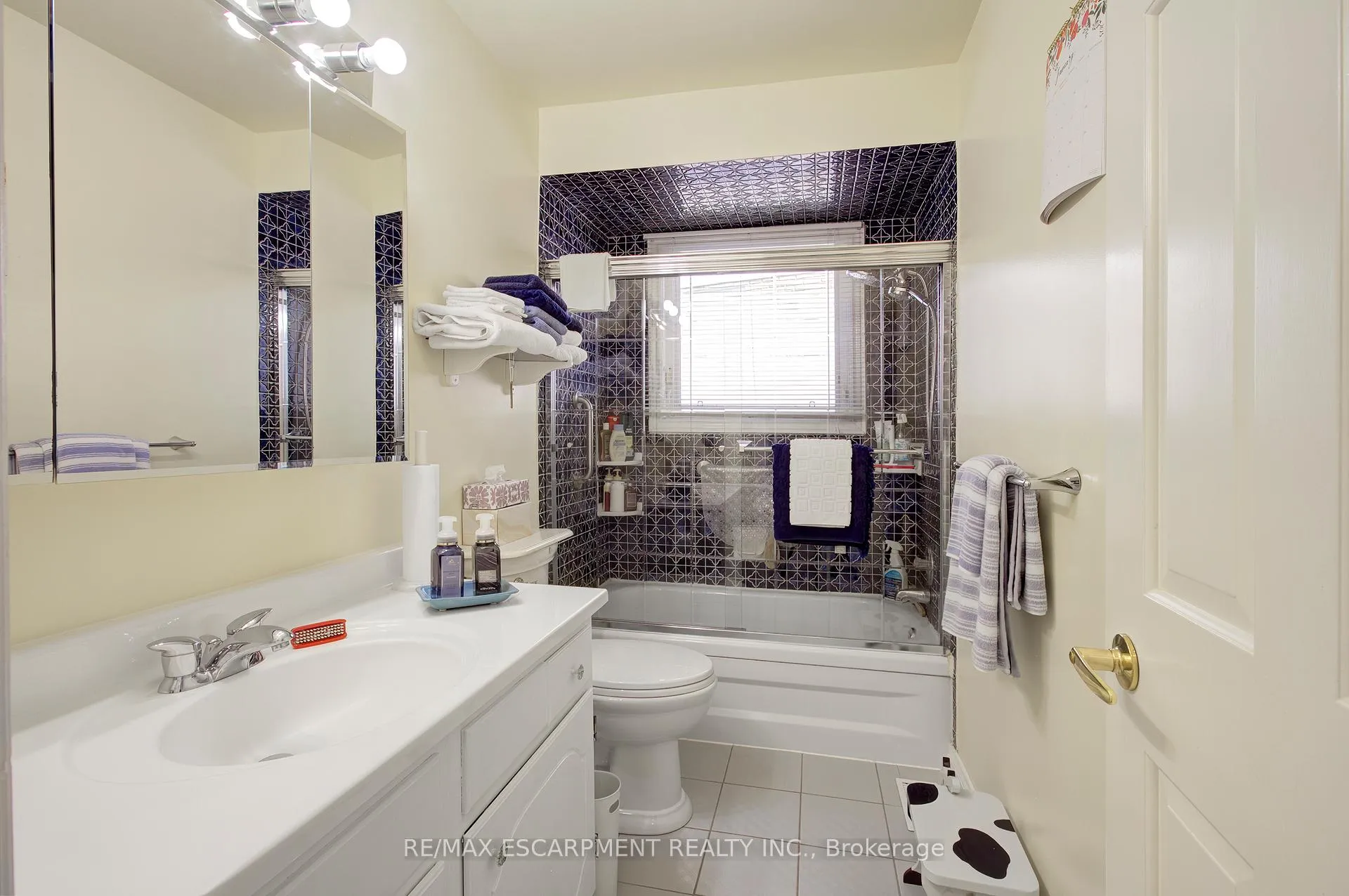 Photo 23 of 1233 Havendale Boulevard, Burlington, Tyandaga — HOMEH