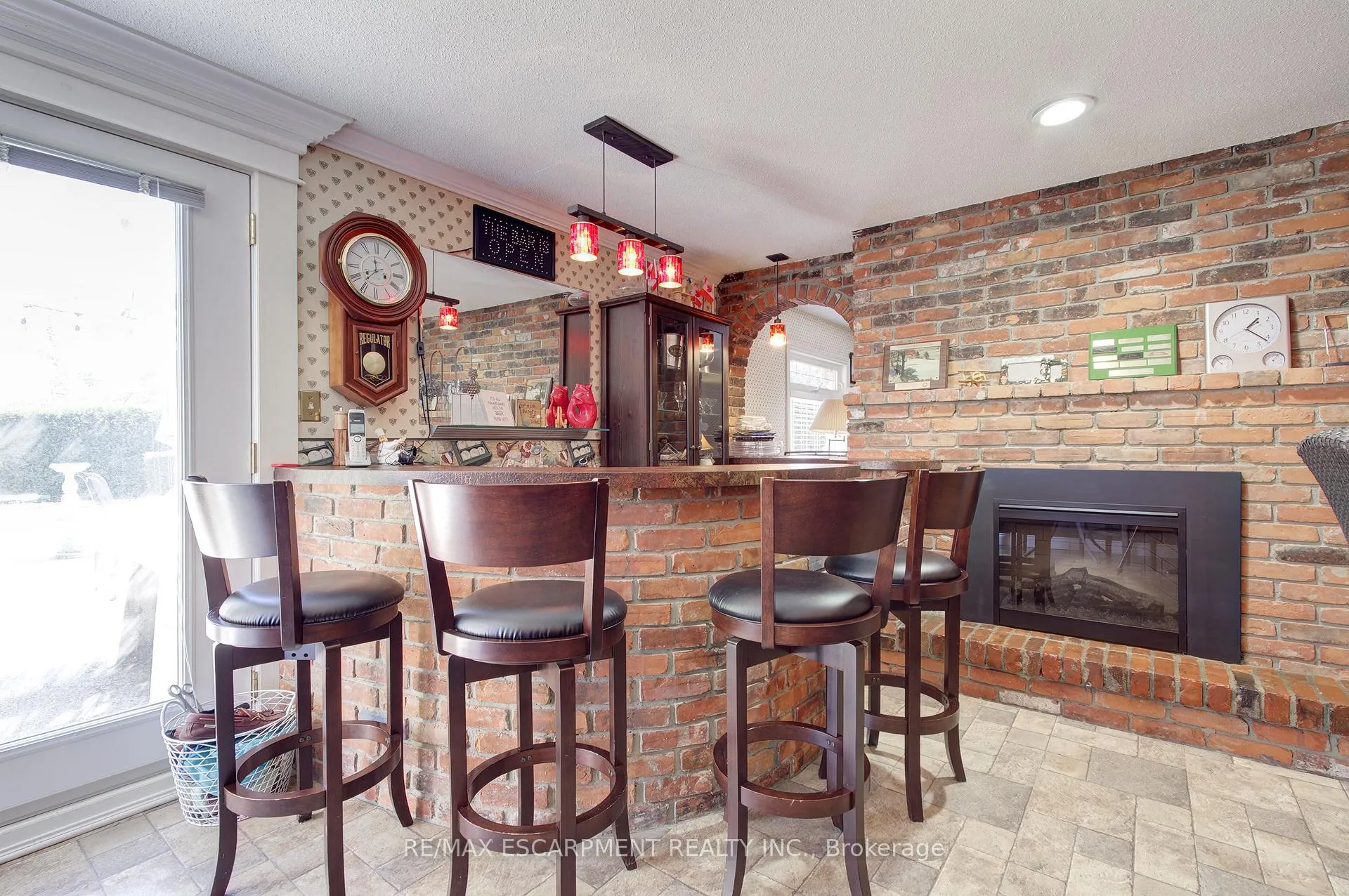 Photo 33 of 1233 Havendale Boulevard, Burlington, Tyandaga — HOMEH