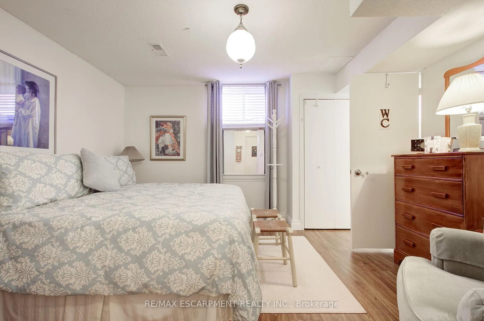 Photo 37 of 1233 Havendale Boulevard, Burlington, Tyandaga — HOMEH