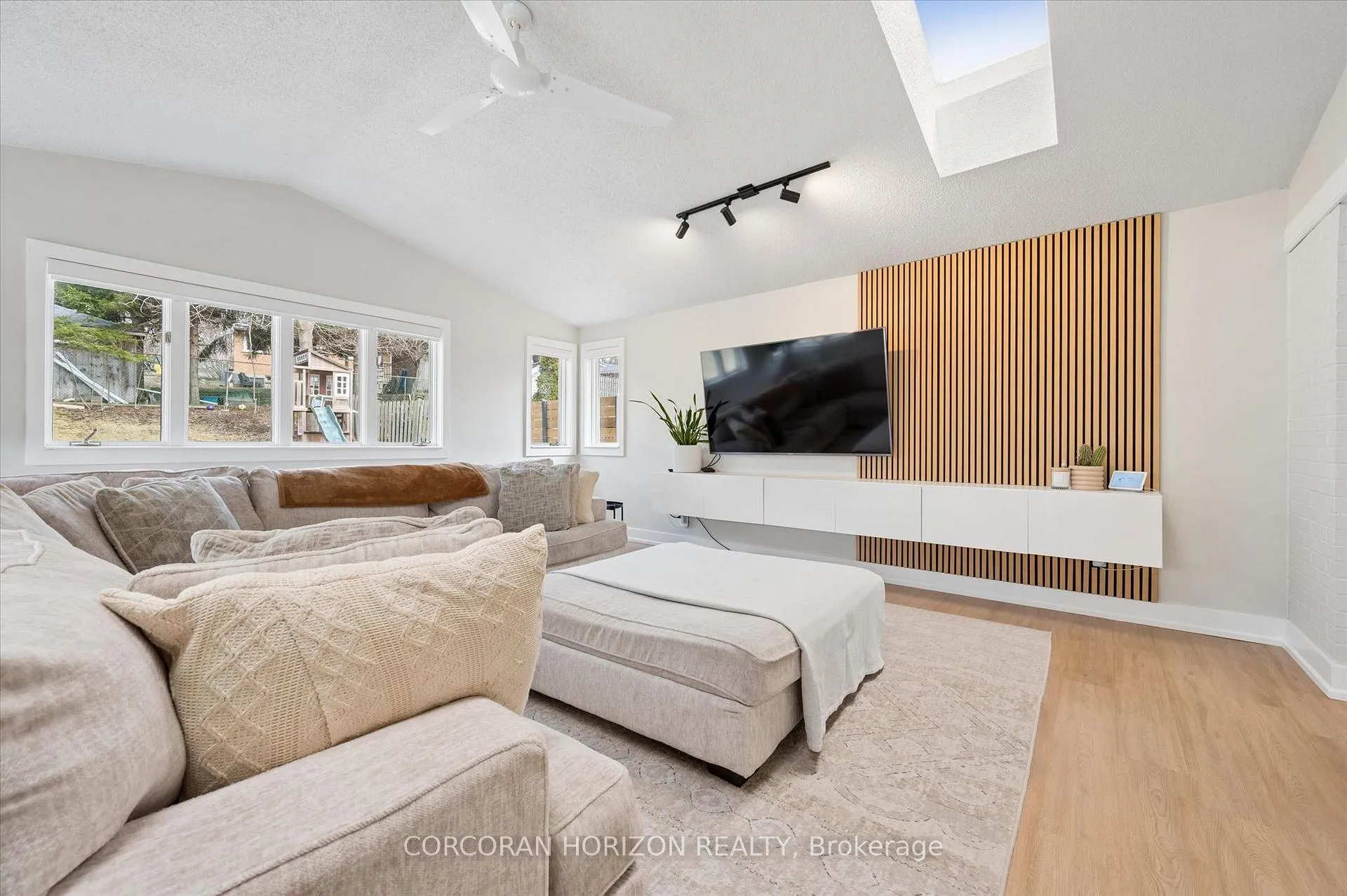 Photo 13 of 220 Mayfield Avenue, Waterloo — HOMEH