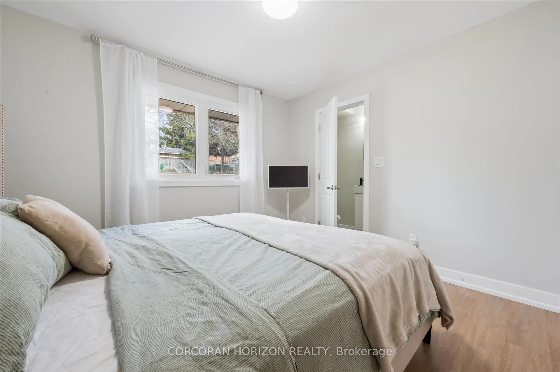 Photo 17 of 220 Mayfield Avenue, Waterloo — HOMEH