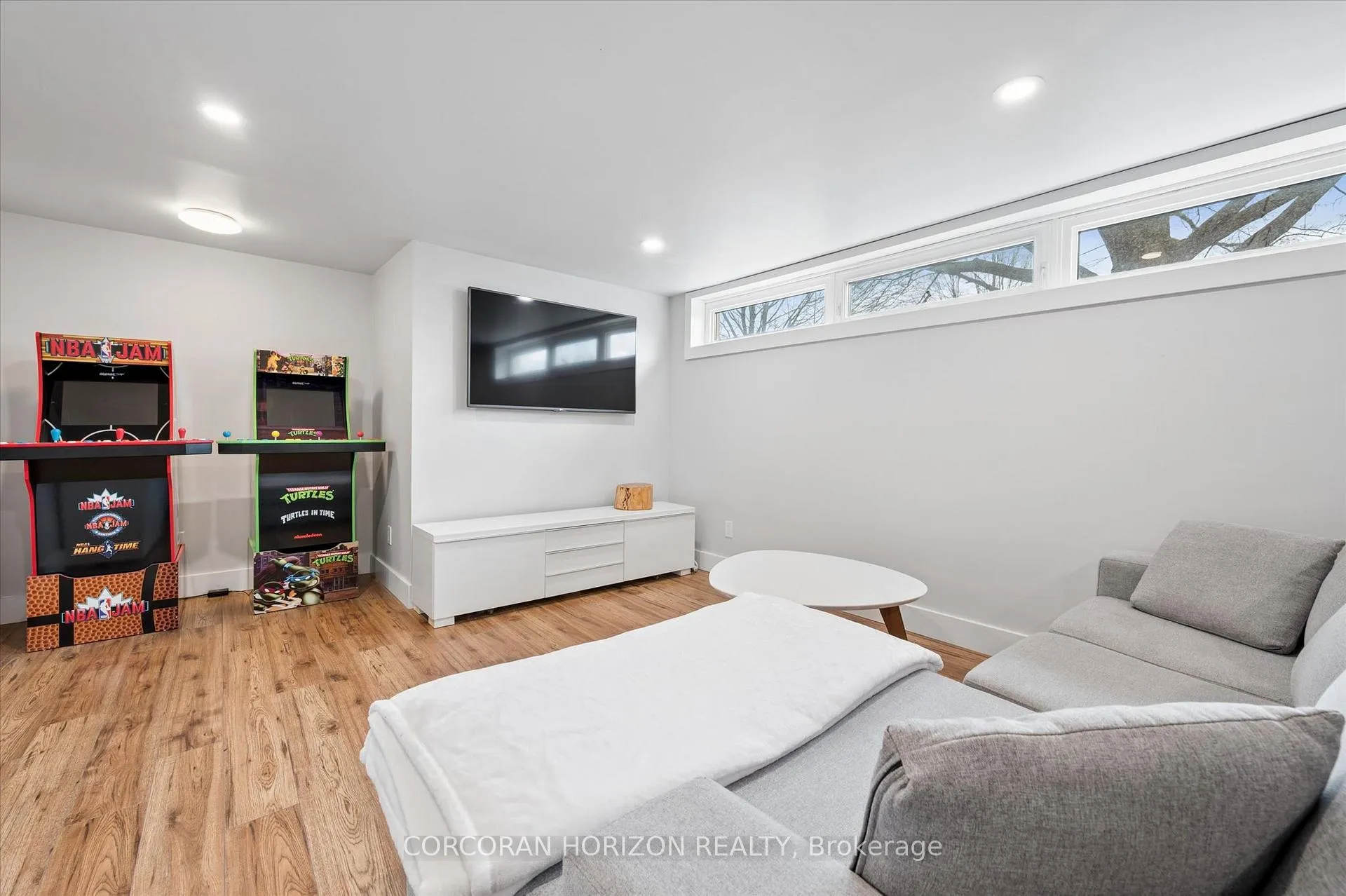 Photo 27 of 220 Mayfield Avenue, Waterloo — HOMEH