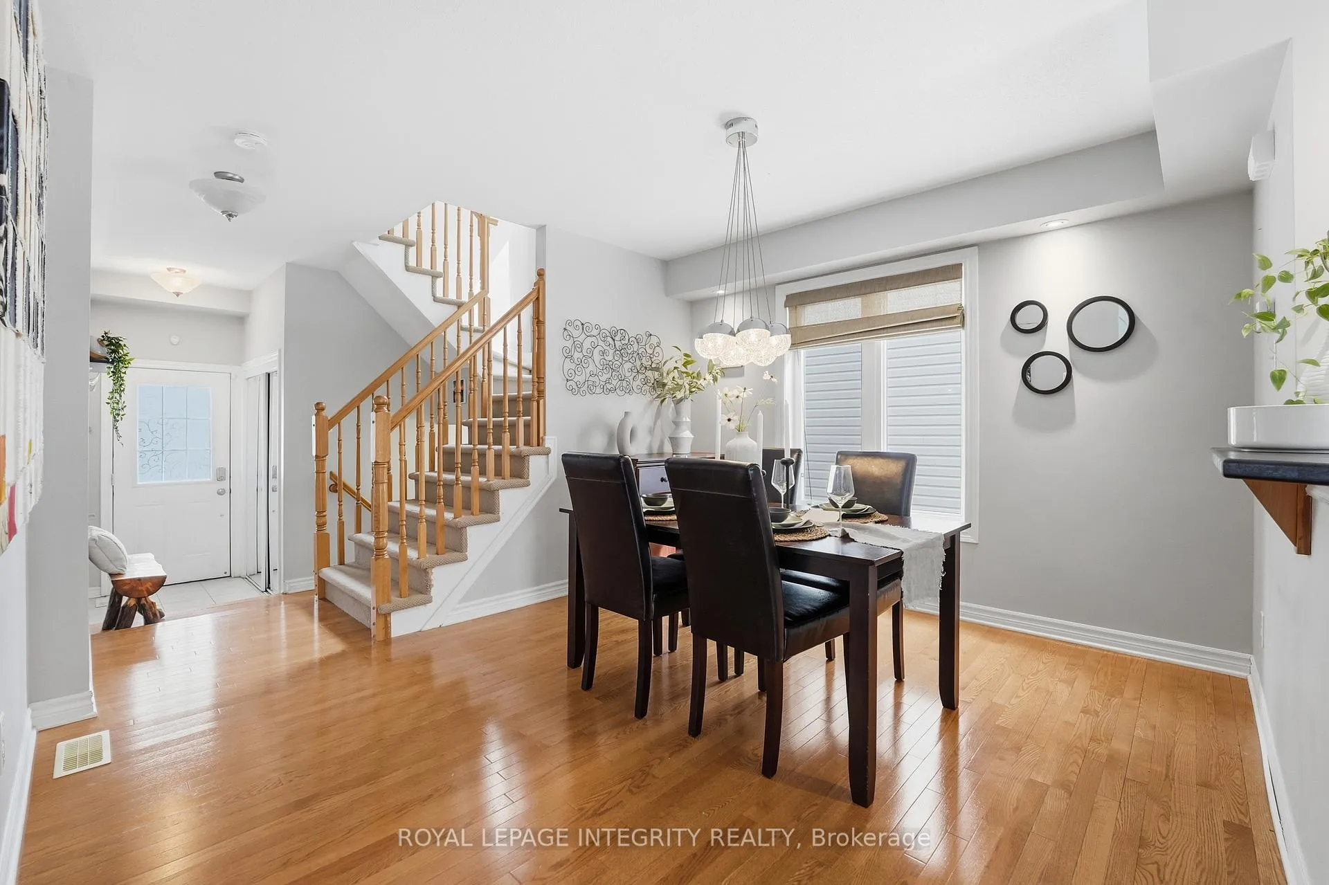 Photo 5 of 208 Aquilo Crescent, Ottawa, Stittsville (North) — HOMEH