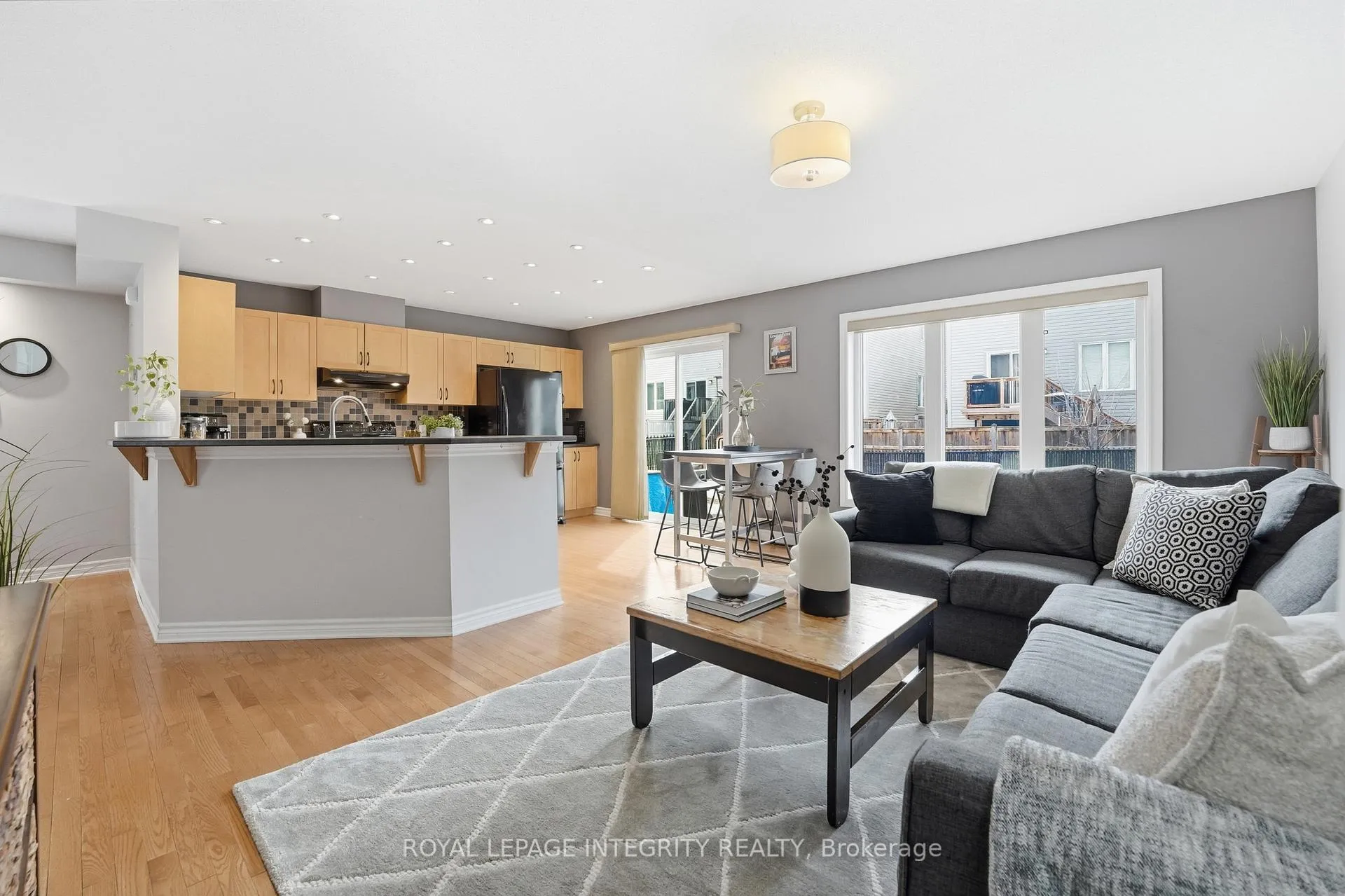 Photo 9 of 208 Aquilo Crescent, Ottawa, Stittsville (North) — HOMEH