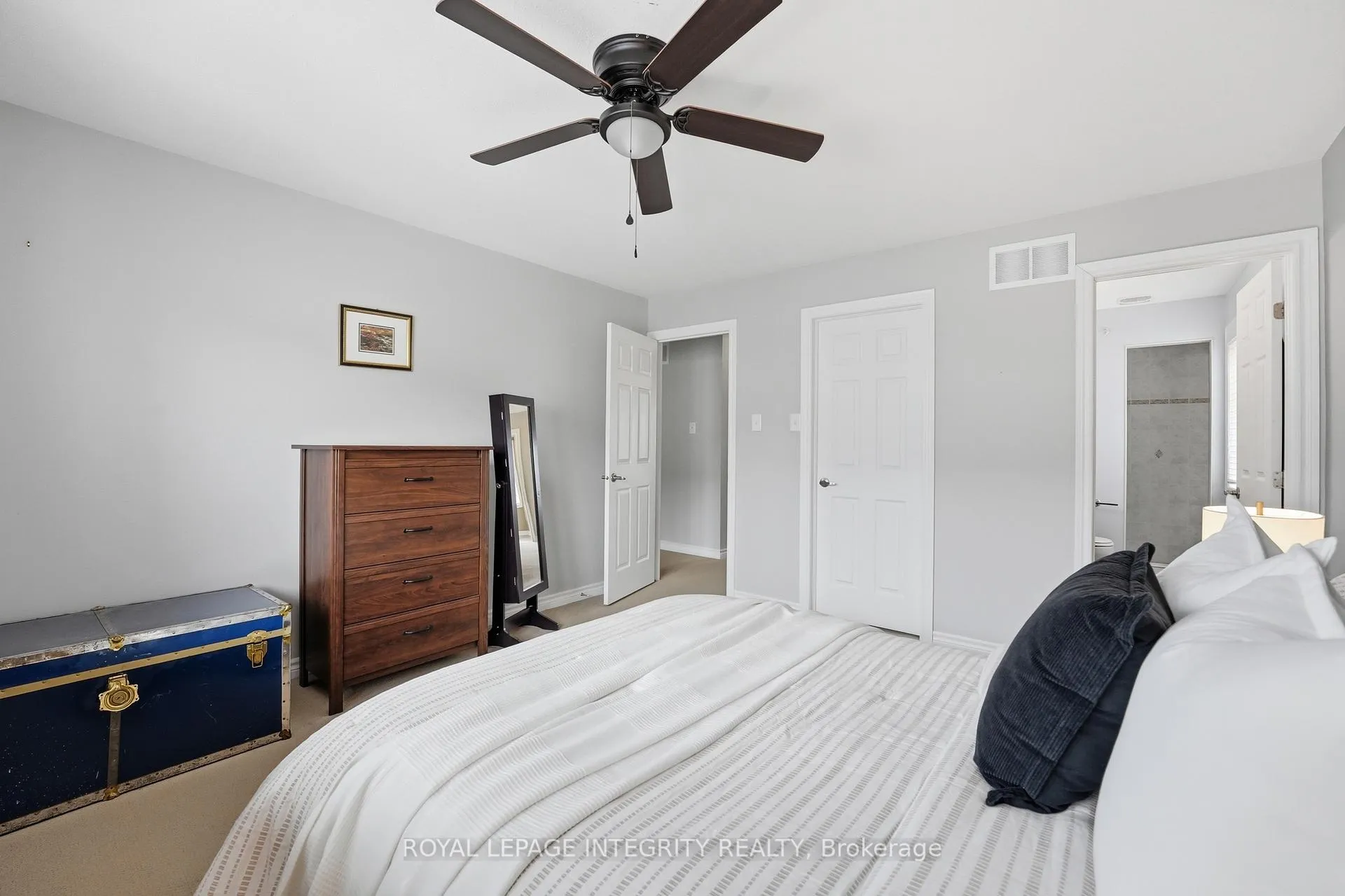 Photo 16 of 208 Aquilo Crescent, Ottawa, Stittsville (North) — HOMEH