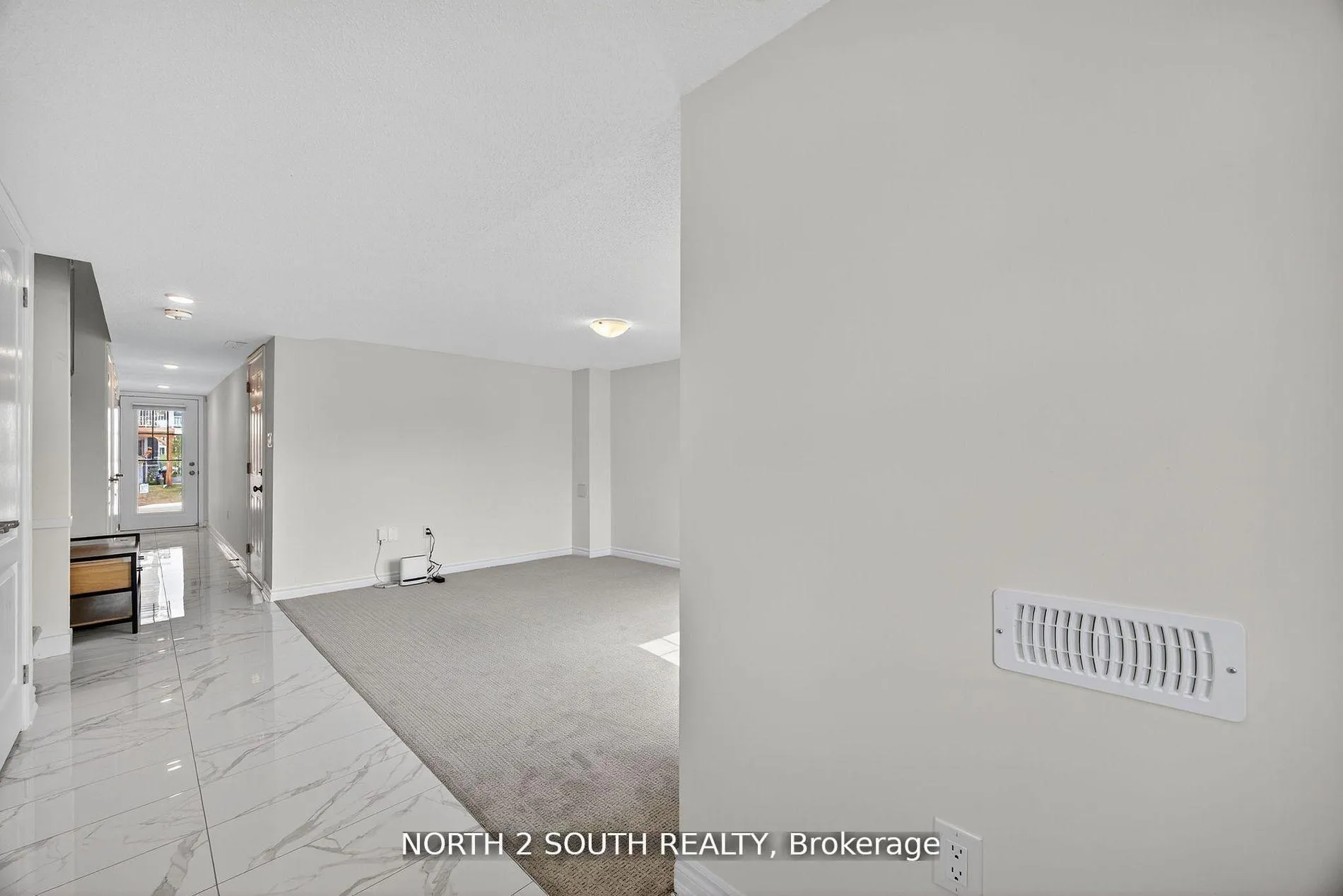 Photo 7 of 24 Abby Drive, Wasaga Beach — HOMEH