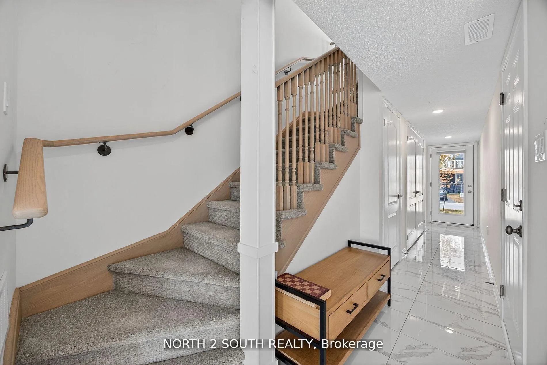 Photo 10 of 24 Abby Drive, Wasaga Beach — HOMEH