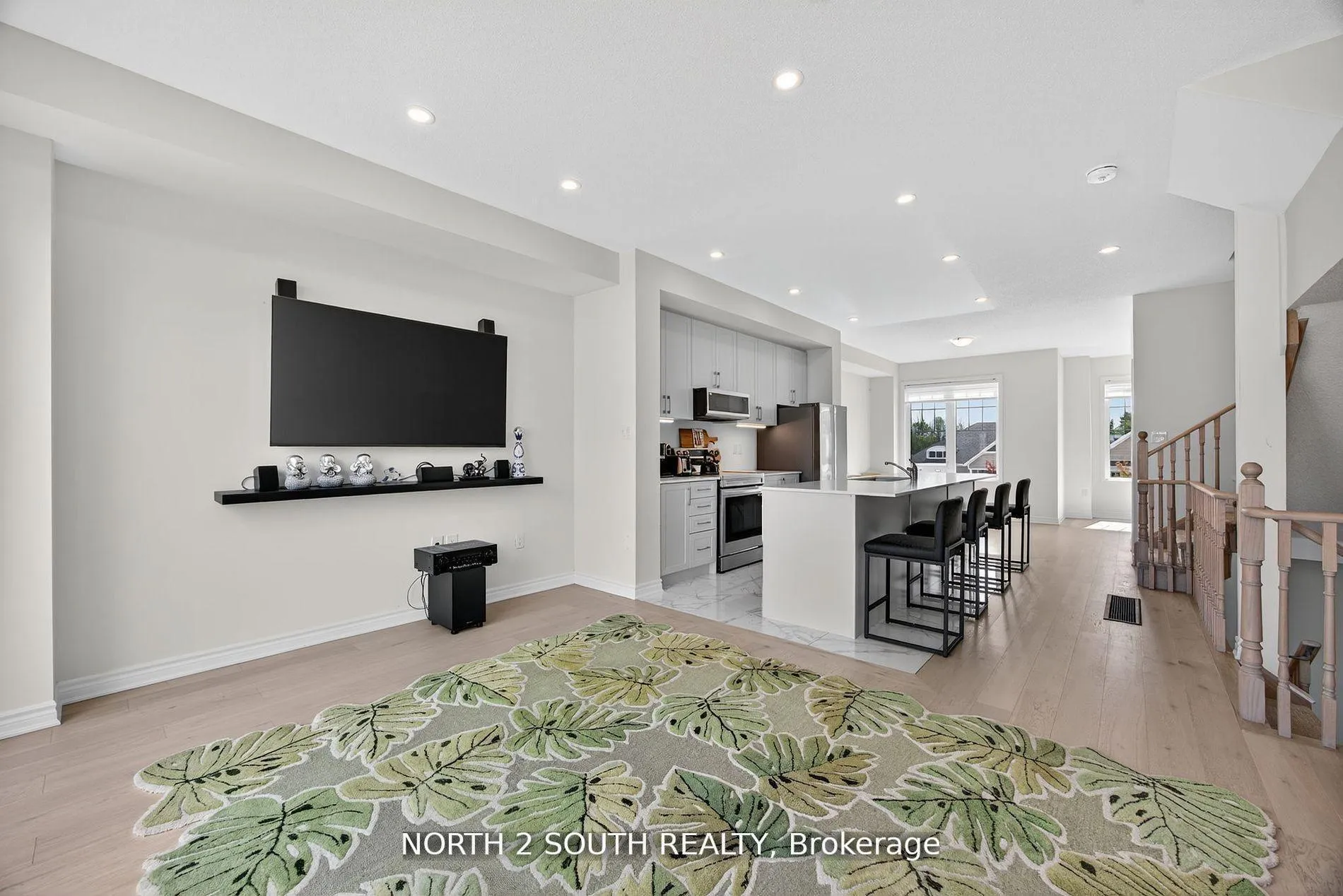 Photo 16 of 24 Abby Drive, Wasaga Beach — HOMEH