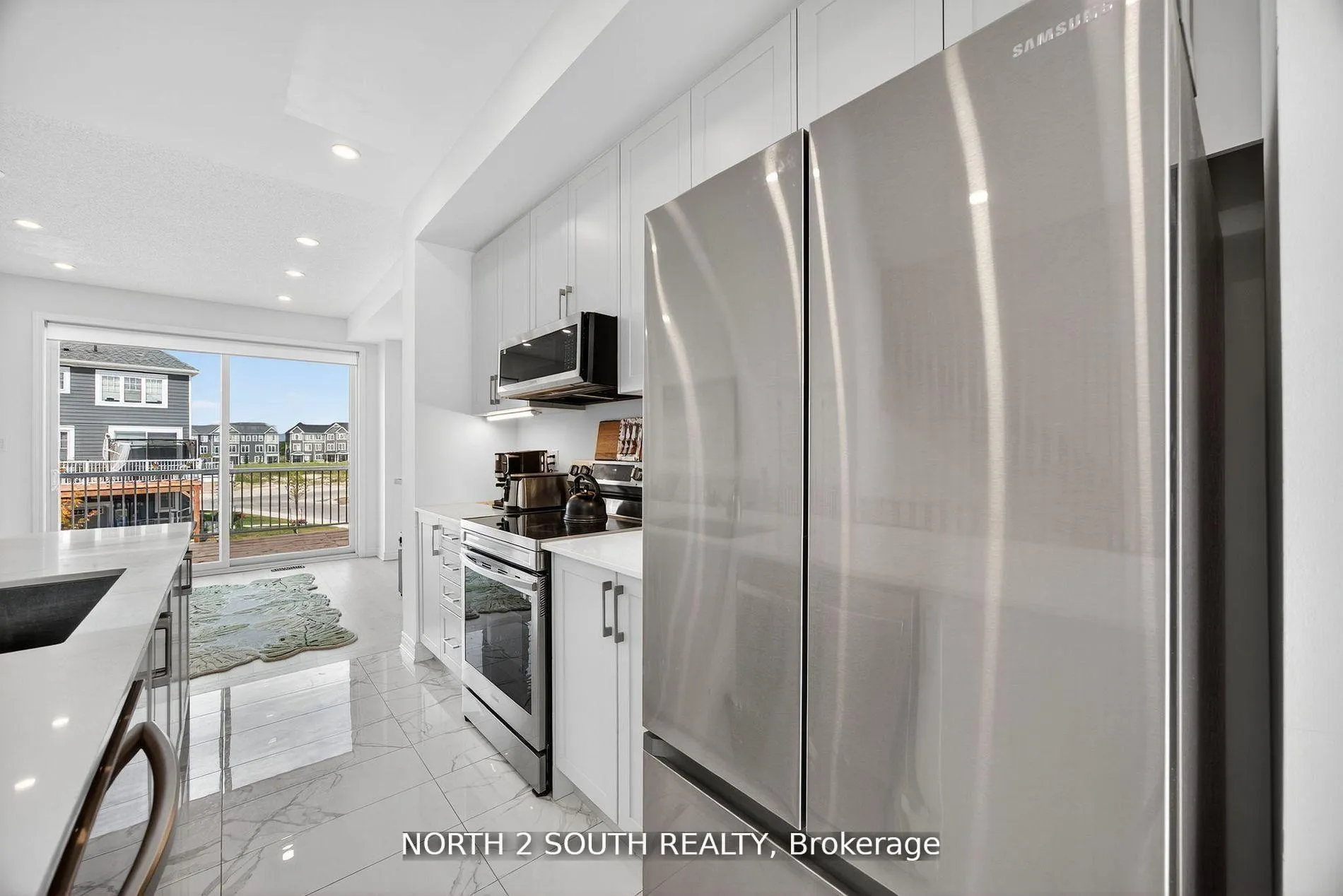 Photo 17 of 24 Abby Drive, Wasaga Beach — HOMEH