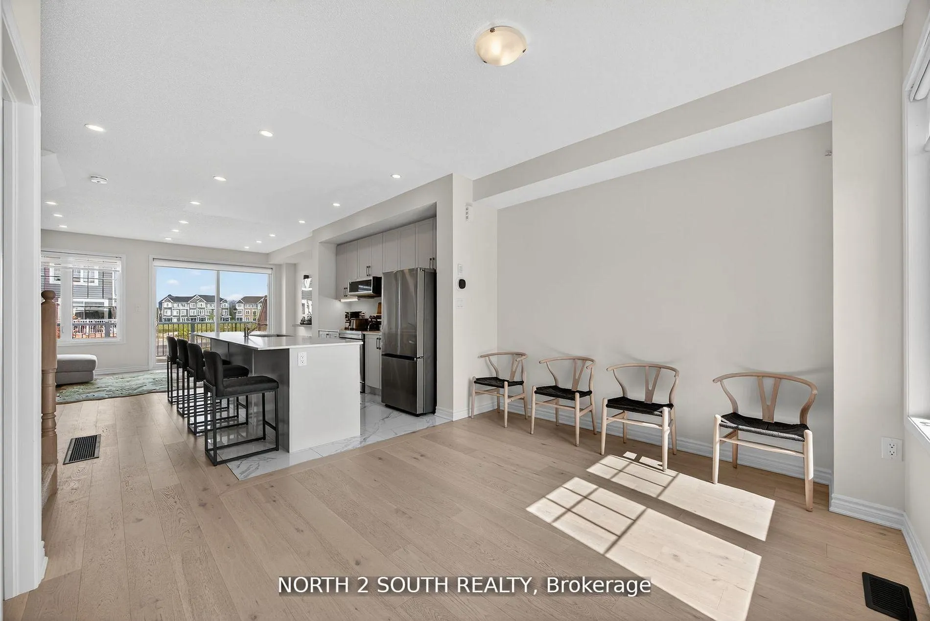 Photo 21 of 24 Abby Drive, Wasaga Beach — HOMEH