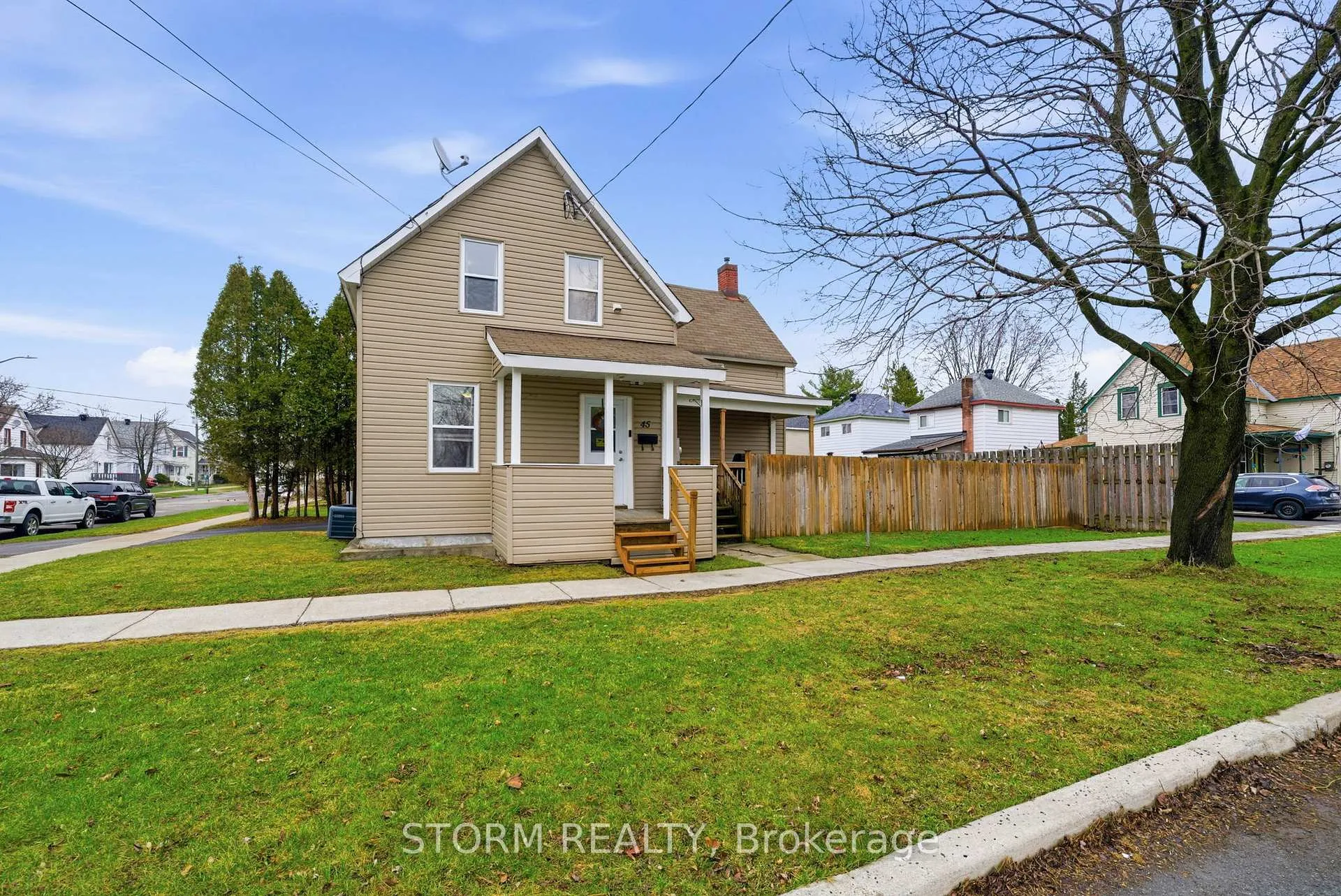 Photo 2 of 45 Seymour Avenue, Cornwall — HOMEH