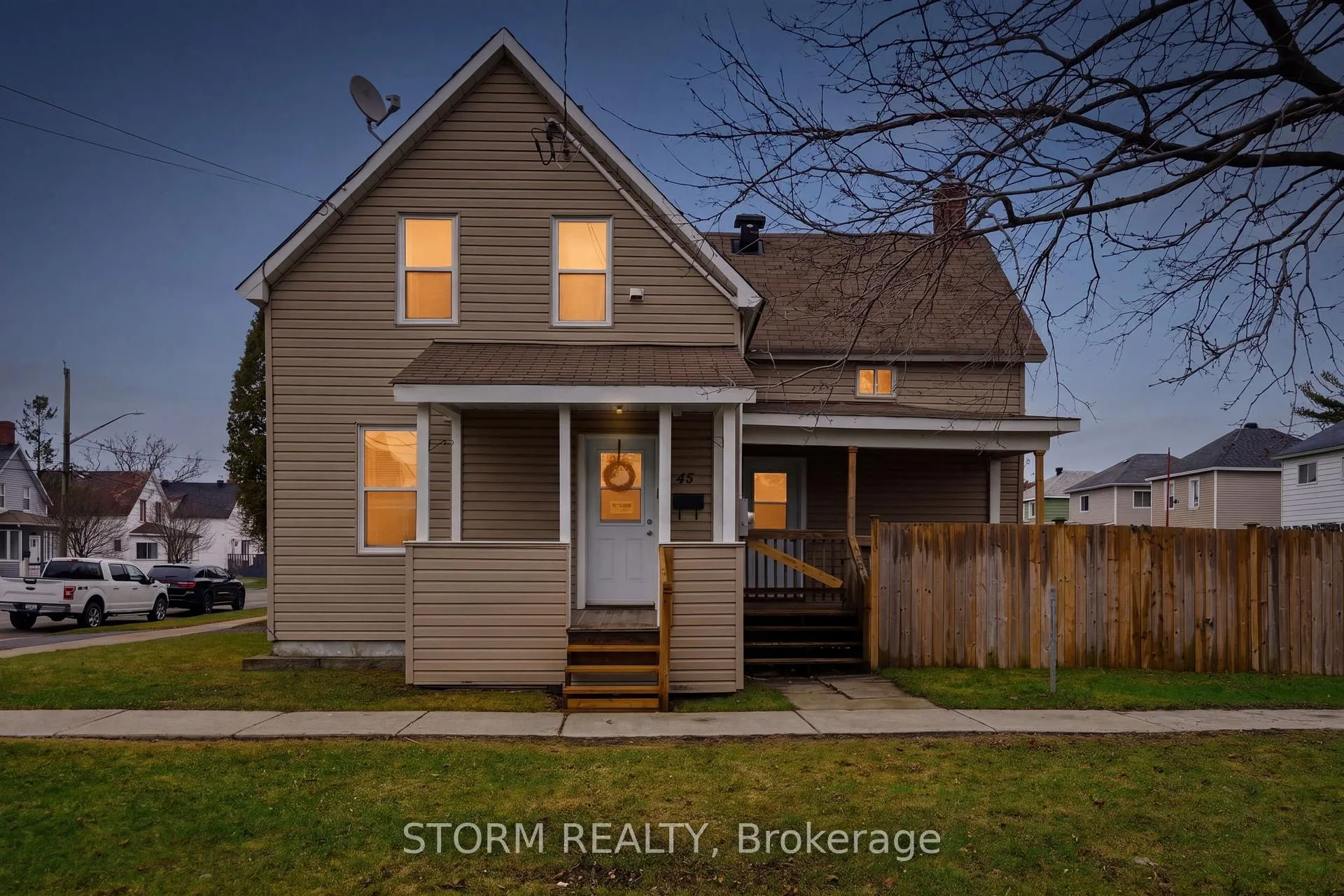Photo 3 of 45 Seymour Avenue, Cornwall — HOMEH