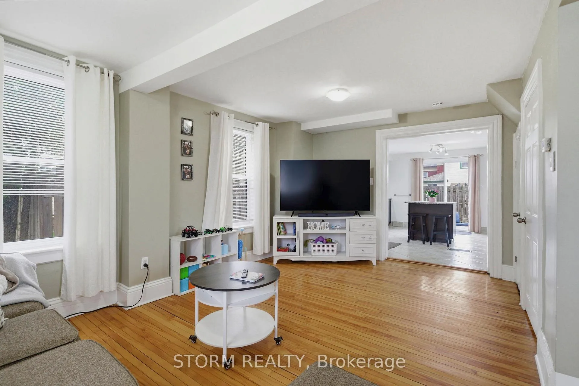 Photo 17 of 45 Seymour Avenue, Cornwall — HOMEH