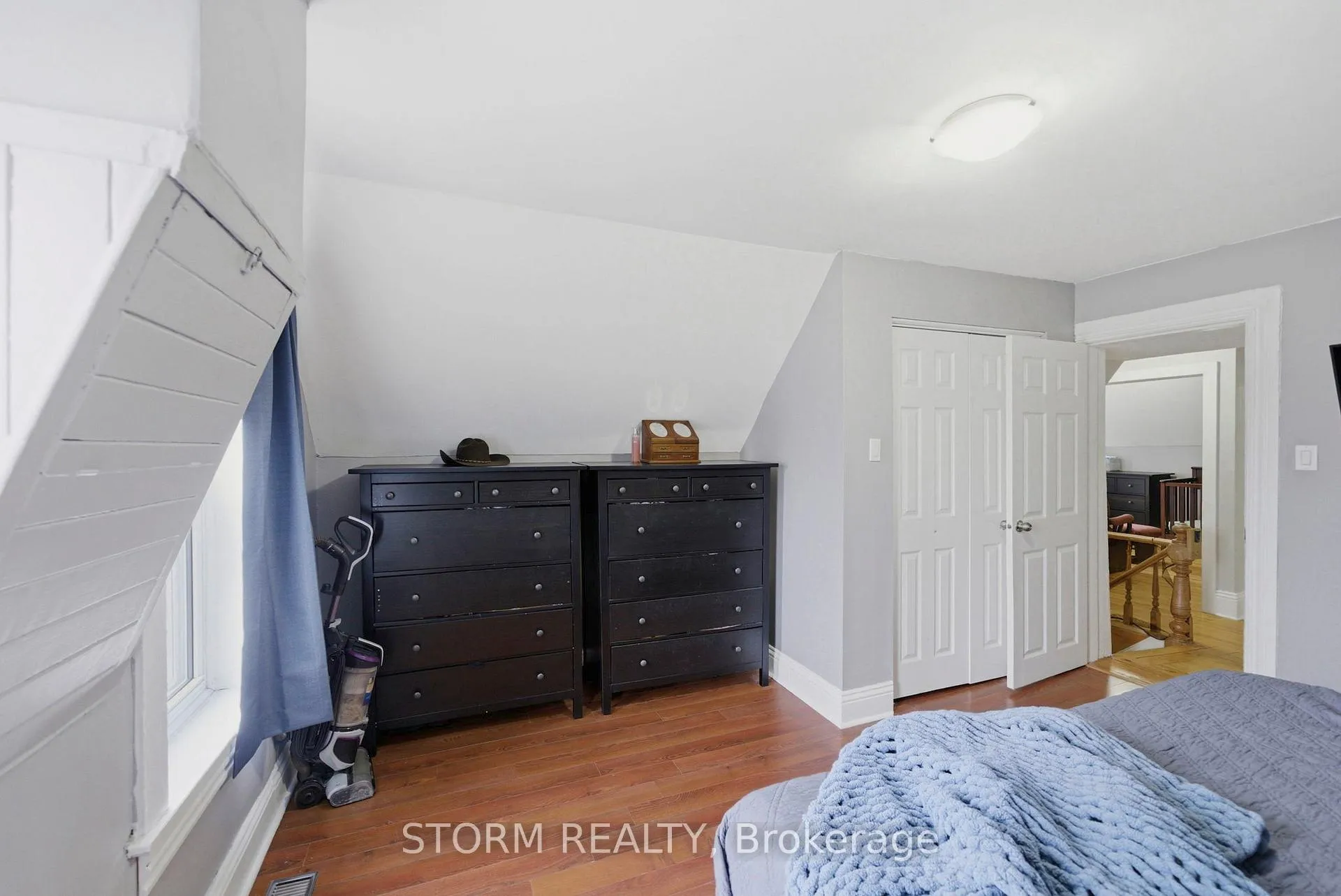 Photo 25 of 45 Seymour Avenue, Cornwall — HOMEH