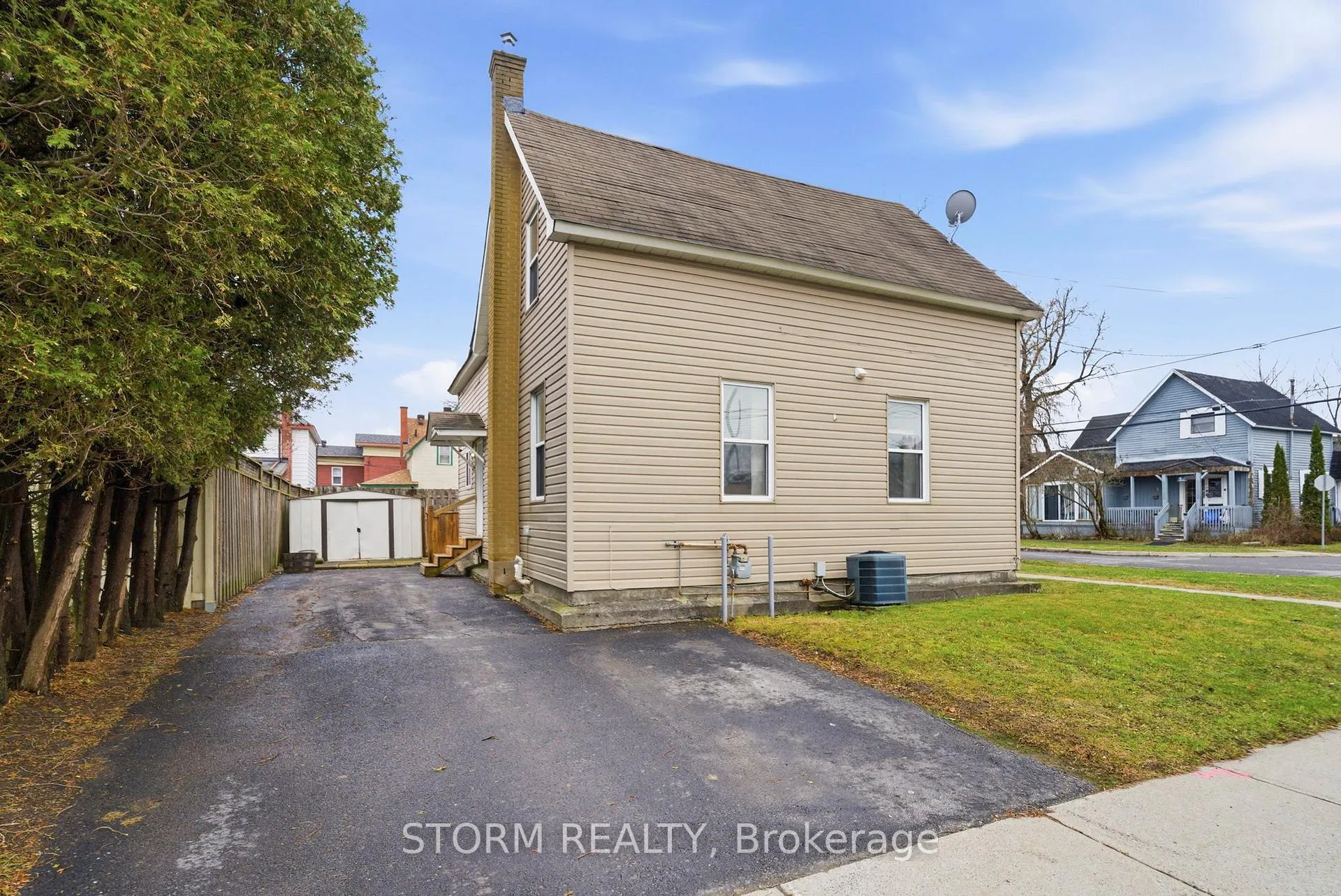 Photo 32 of 45 Seymour Avenue, Cornwall — HOMEH