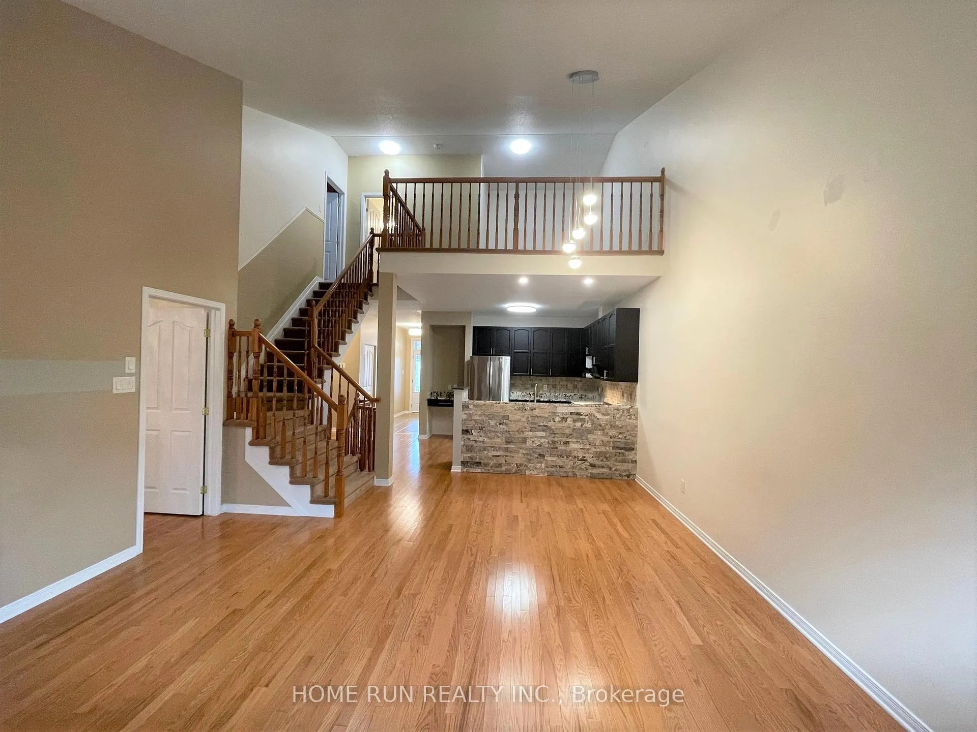Photo 8 of 180 Hartsmere Drive, Ottawa, Stittsville (South) — HOMEH