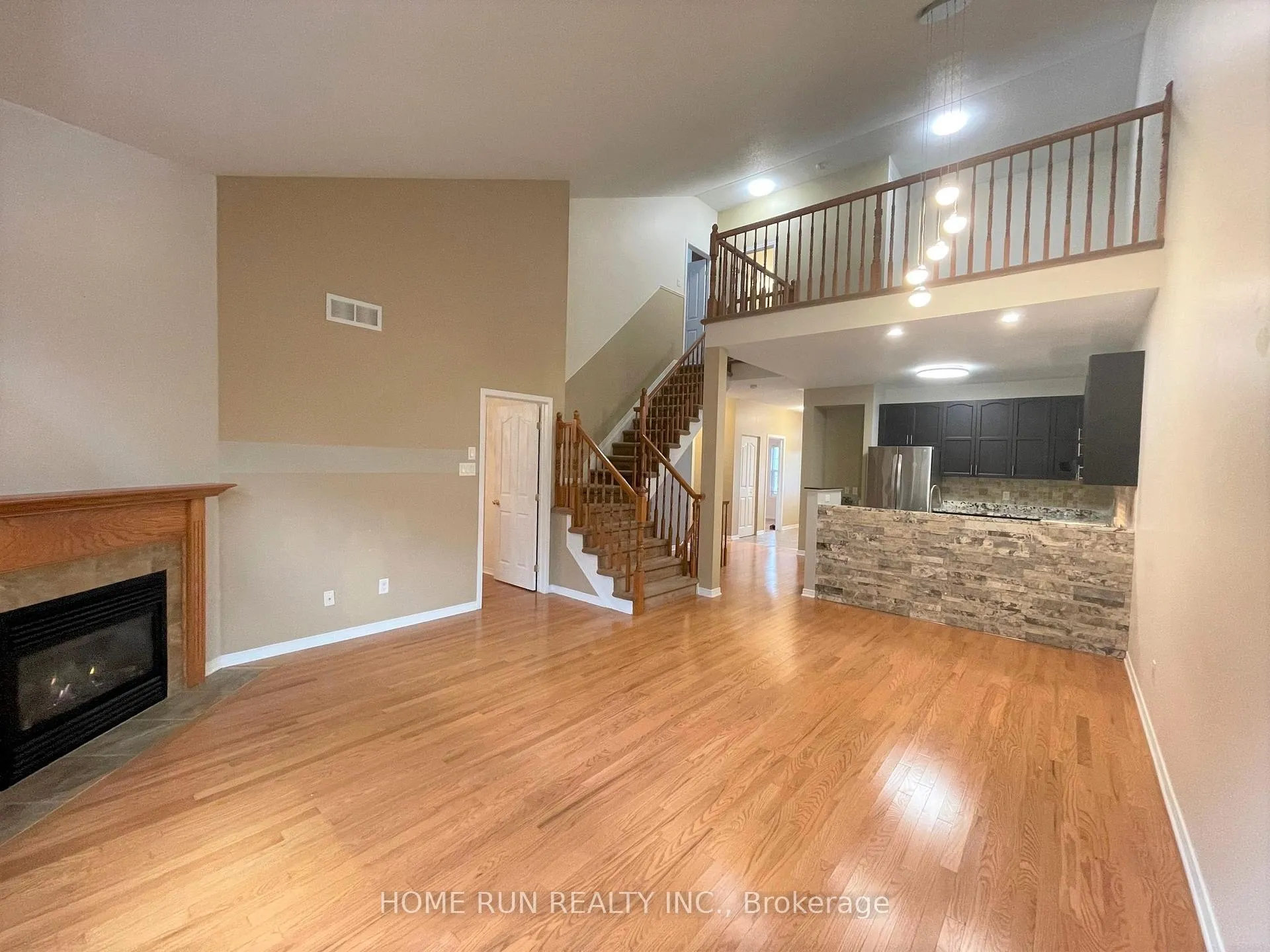 Photo 9 of 180 Hartsmere Drive, Ottawa, Stittsville (South) — HOMEH