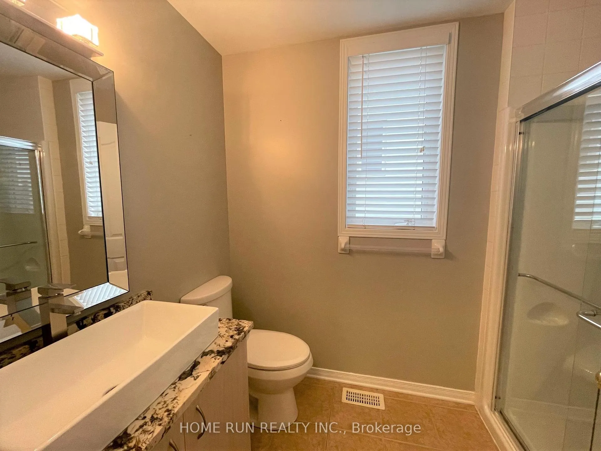Photo 18 of 180 Hartsmere Drive, Ottawa, Stittsville (South) — HOMEH