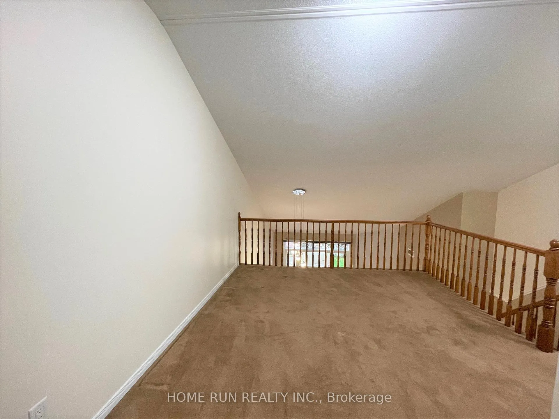 Photo 21 of 180 Hartsmere Drive, Ottawa, Stittsville (South) — HOMEH