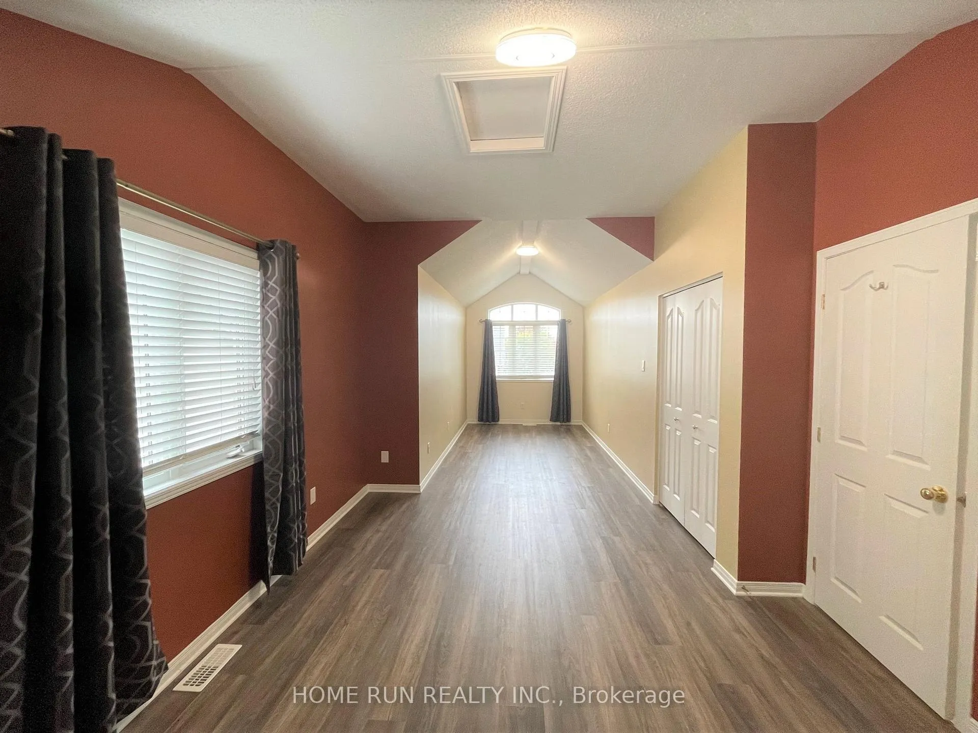 Photo 23 of 180 Hartsmere Drive, Ottawa, Stittsville (South) — HOMEH