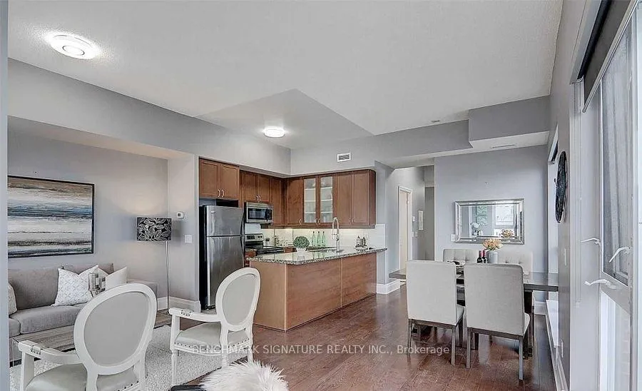 Photo 2 of Unit 901, 1 Upper Duke Crescent, Markham, Unionville — HOMEH